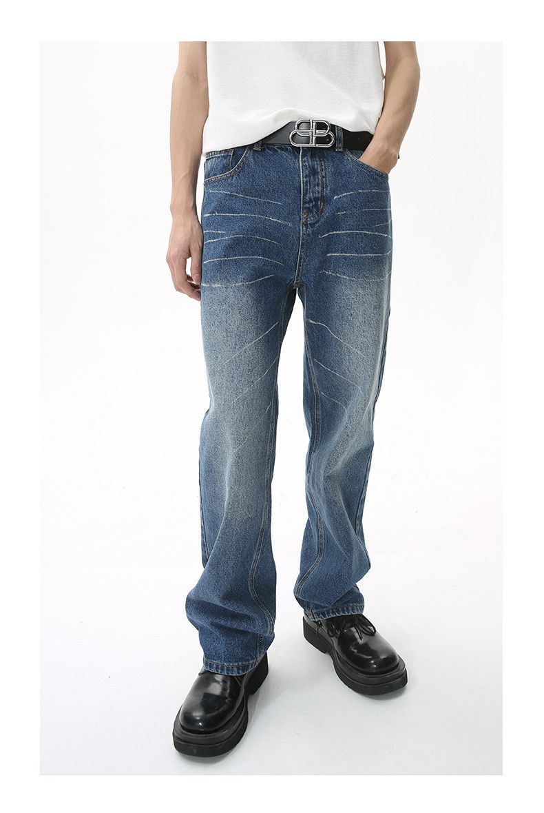 Vintage Men's Retro Loose-Fit Straight-Leg Graffiti Jeans Size US 32 / EU 48 - 1 Thumbnail