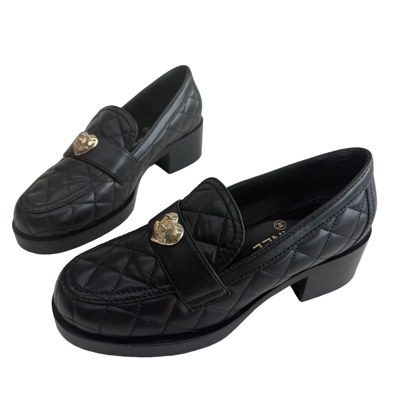 Chanel Chanel Quilted Heart Loafers Size 38 Size US 8 / IT 38 - 1 Thumbnail
