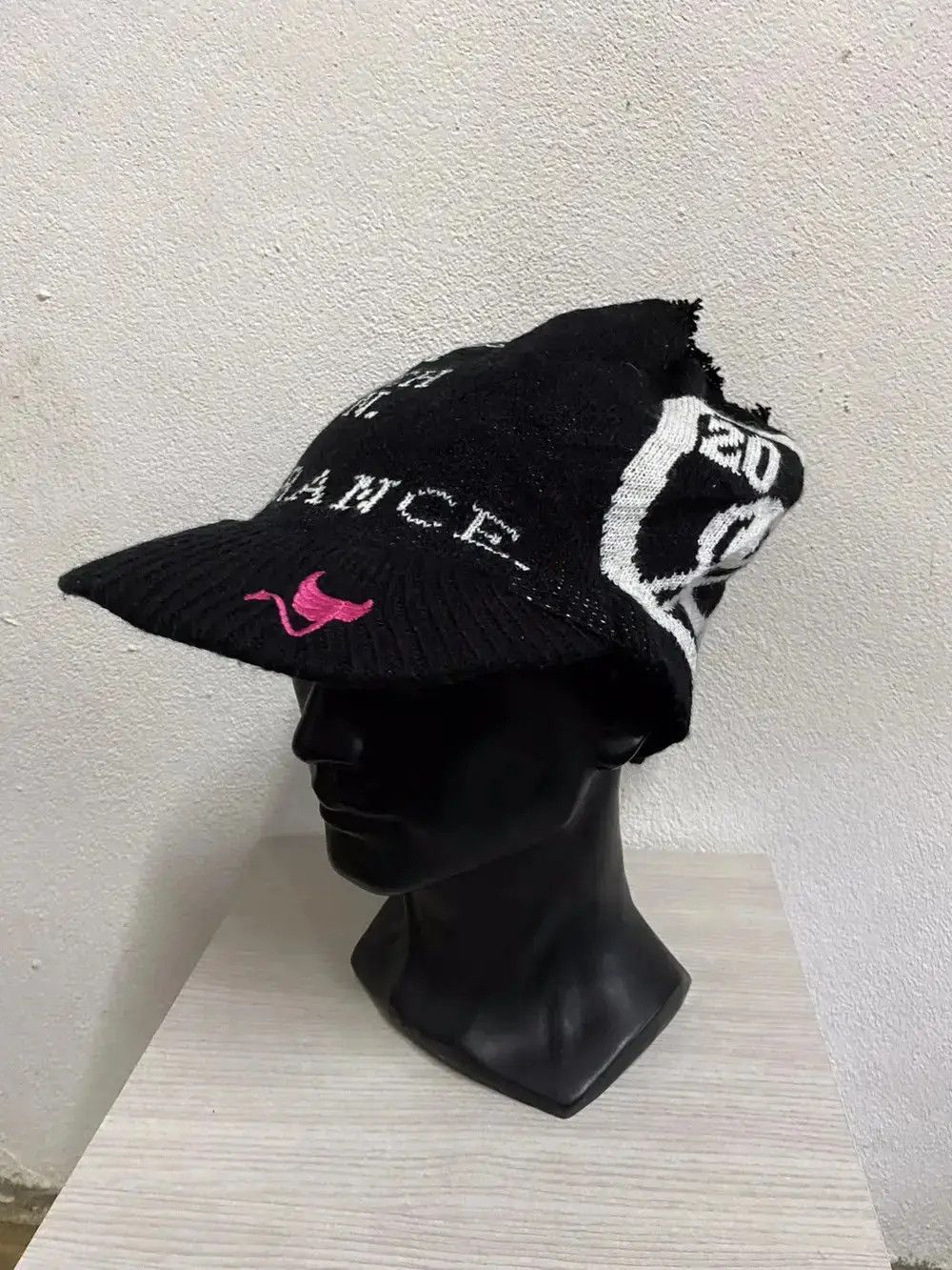 Japanese Brand Punk Rare Design Clunk Love Visor Beanie Hat Size ONE SIZE - 2 Thumbnail