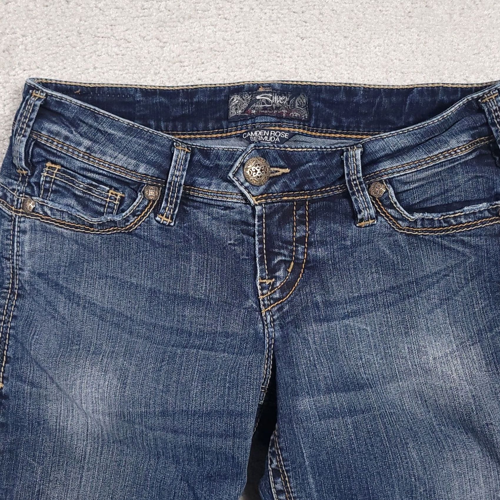 Silver Jeans Co. Silver Jeans Bermuda Stretch Denim Jean Shorts Women 27 Camden Rose Bermuda Mostly Casual Jeans Shorts Women 27 Size 27" / US 4 / IT 40 - 3 Thumbnail