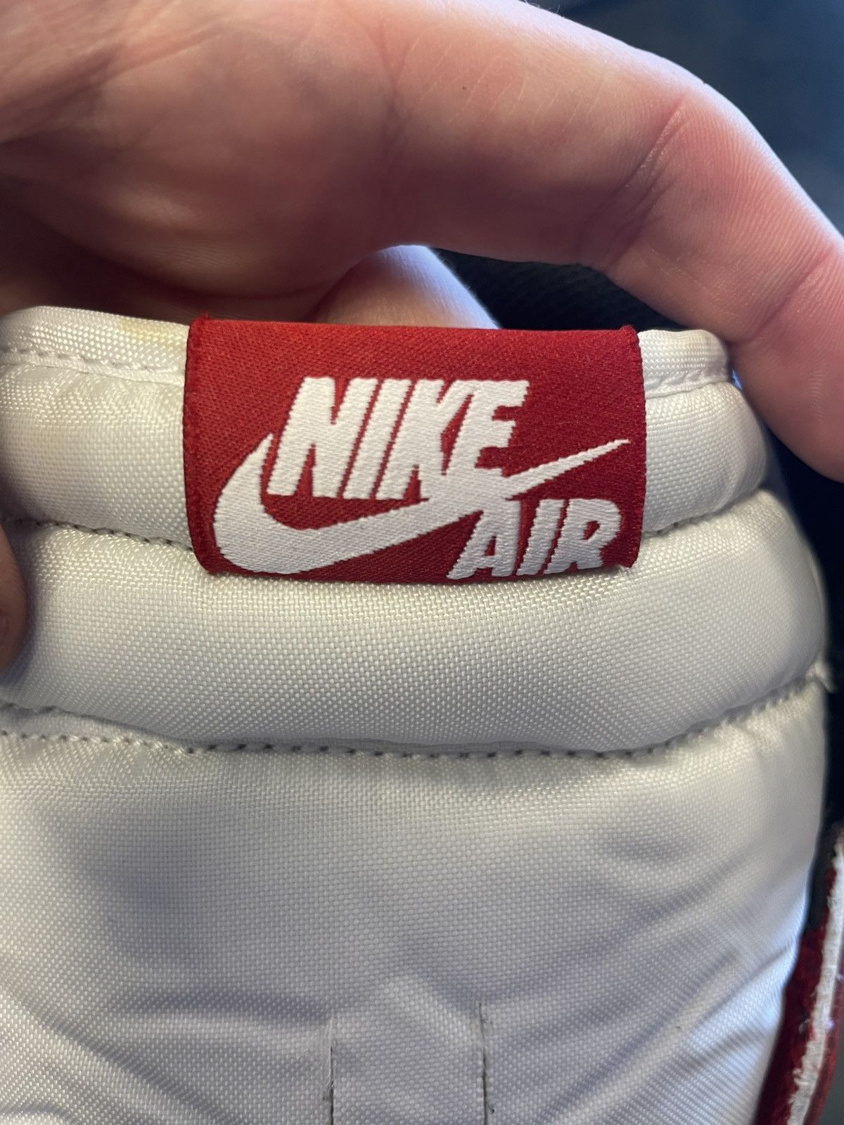 Nike Jordan 1 High Chicago (2015) Size US 13 / EU 46 - 8 Thumbnail
