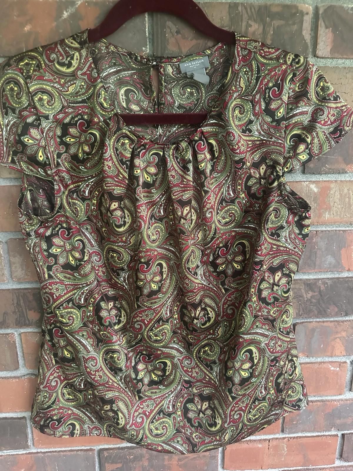 Ann Taylor Anne Taylor Petites Medium Blouse Paisley Career Size XS / US 0-2 / IT 36-38 - 2 Thumbnail