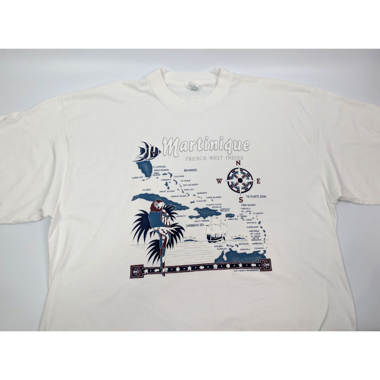 Vintage VINTAGE Floyds T-Shirt White 2XL Crew Neck Short Sleeve Graphic Print 90s Mens Souvenir Martinique White Single Stitch Size US XXL / EU 58 / 5 - 2 Thumbnail