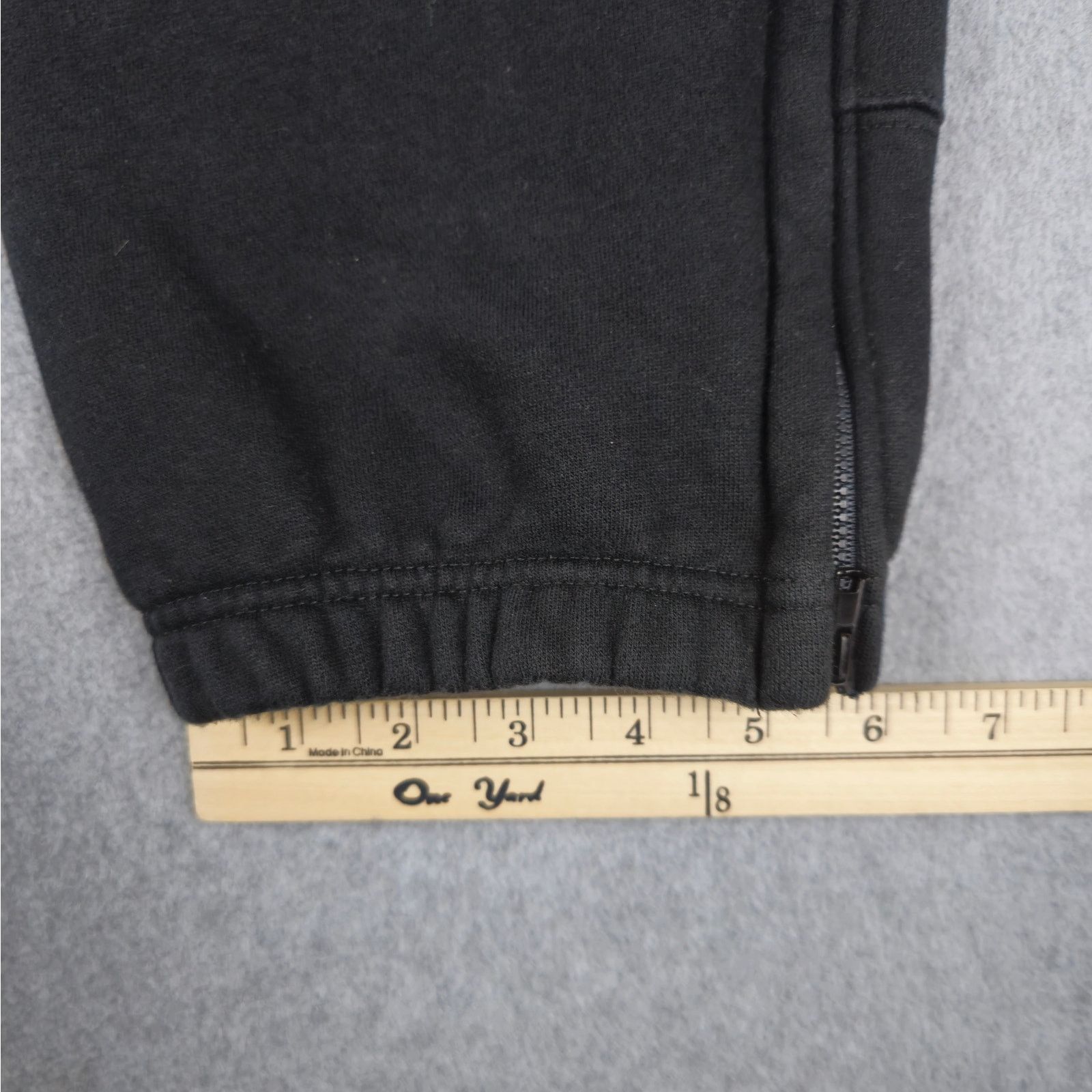 Champion Champion Medium Black Logo Joggers Drawstring Pockets Size US 32 / EU 48 - 17 Thumbnail