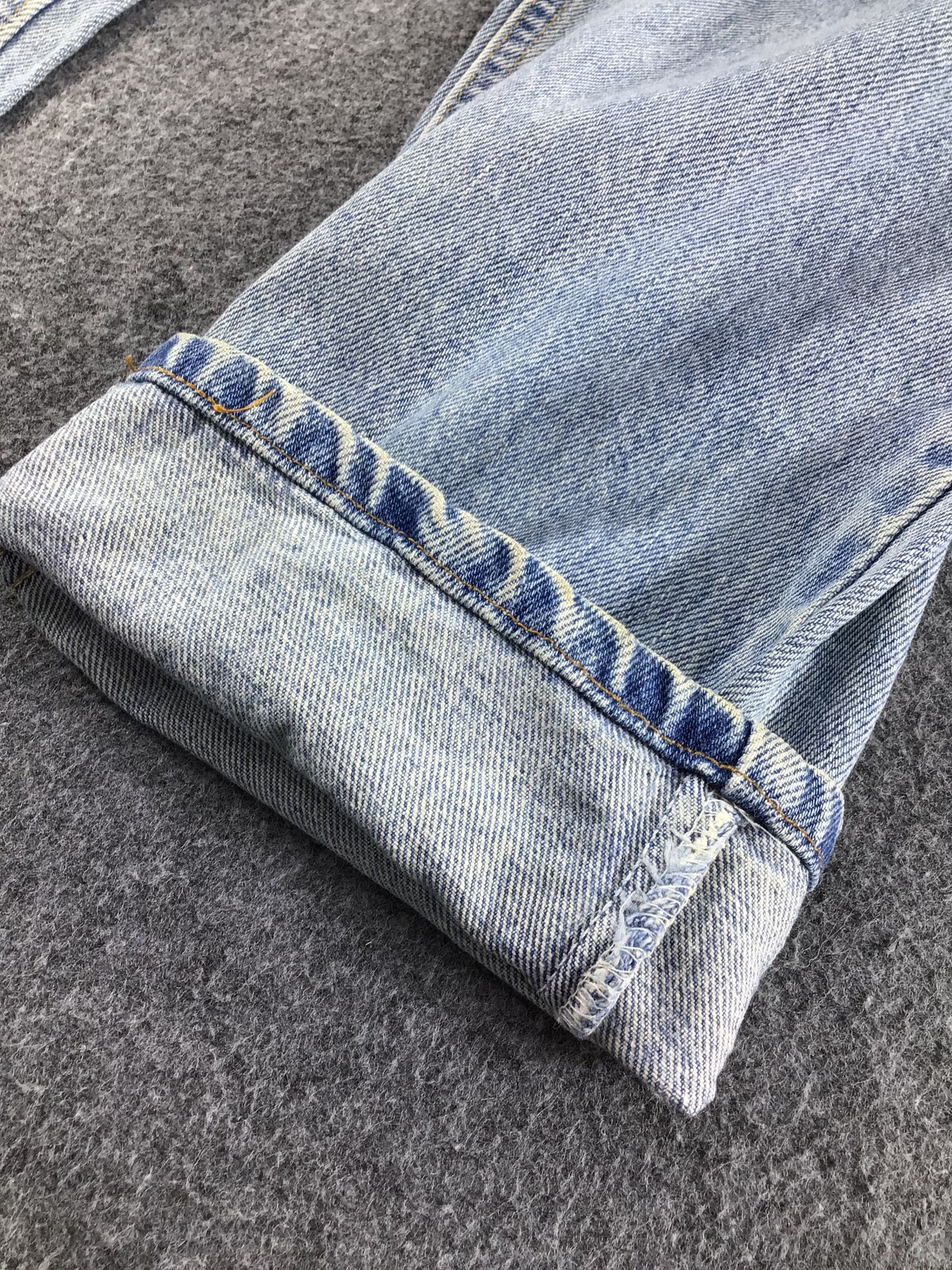 Levi's Vintage Levis 550 Jeans Medium Wash Denim -J551 Size US 32 / EU 48 - 6 Thumbnail