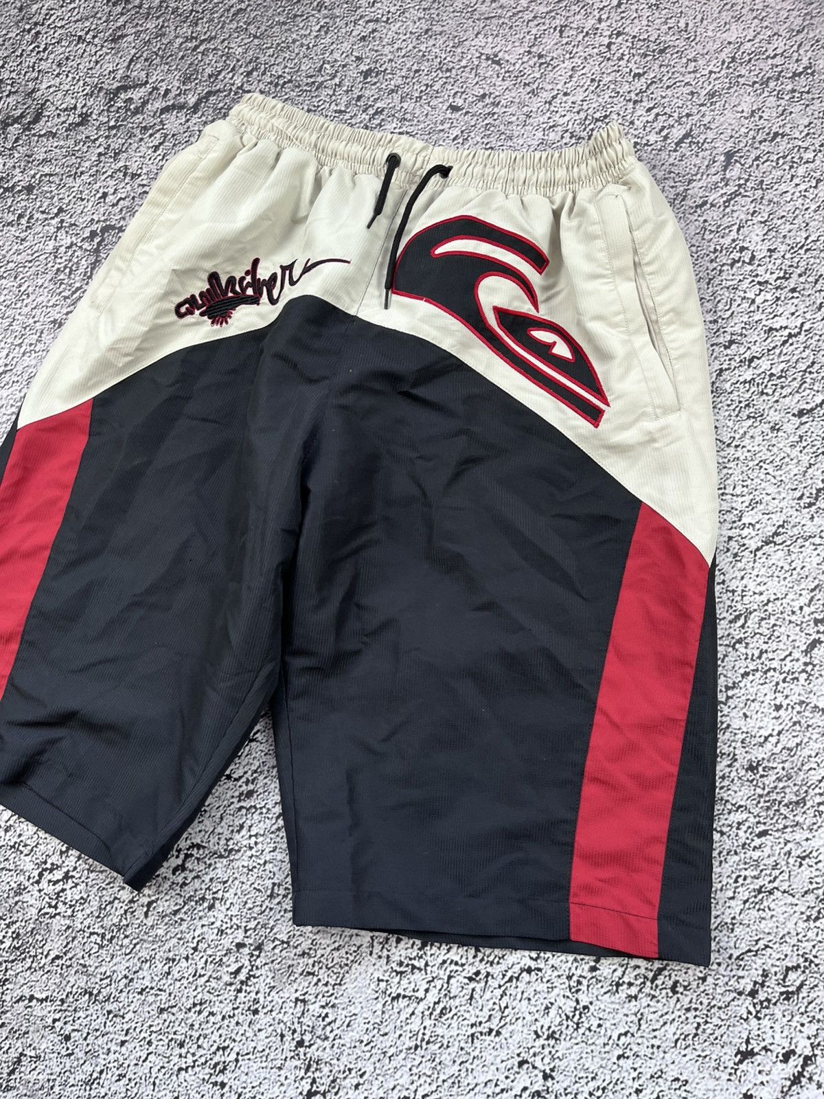 Quicksilver Rare Vintage Quicksilver Big Logo Nylon Shorts Y2K Size US 36 / EU 52 - 3 Thumbnail