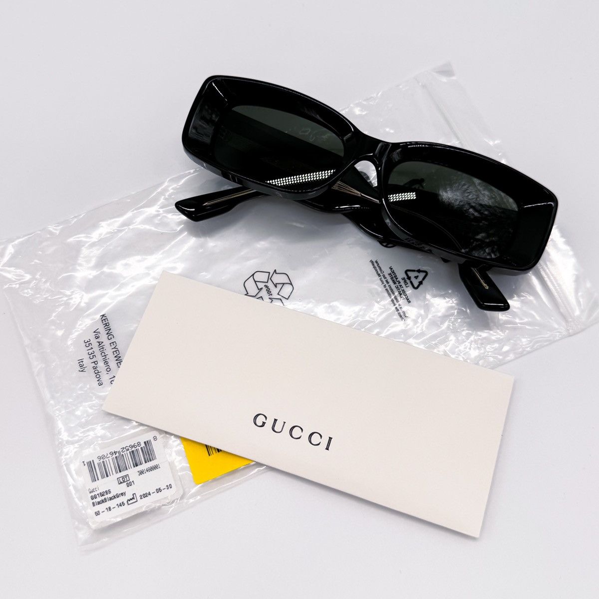 Gucci NEW GUCCI GG1528S 001 SQUARE BLACK GREY WOMEN SUNGLASSES Size ONE SIZE - 12 Thumbnail