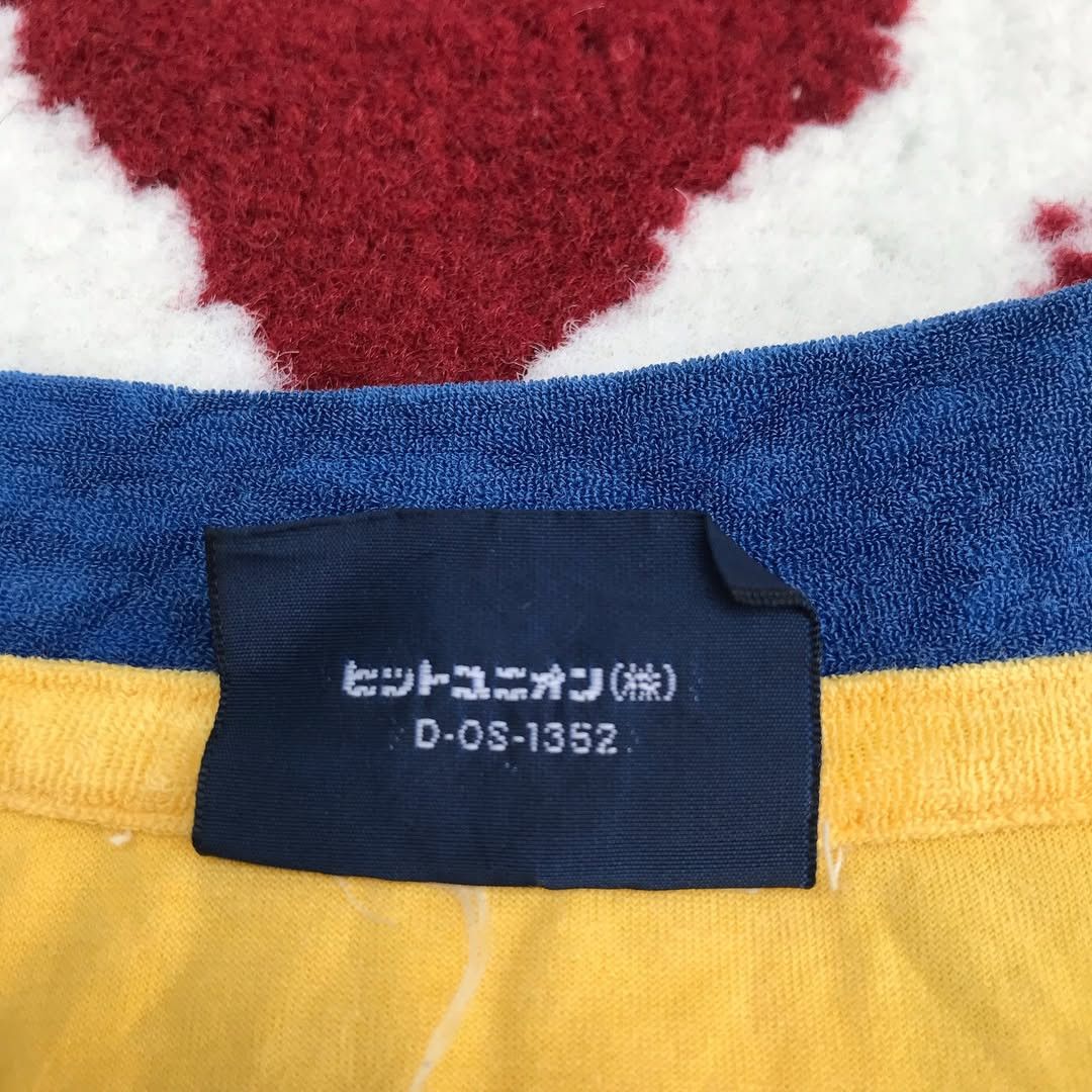 Fred Perry Embroidery center logo Size US L / EU 52-54 / 3 - 5 Thumbnail