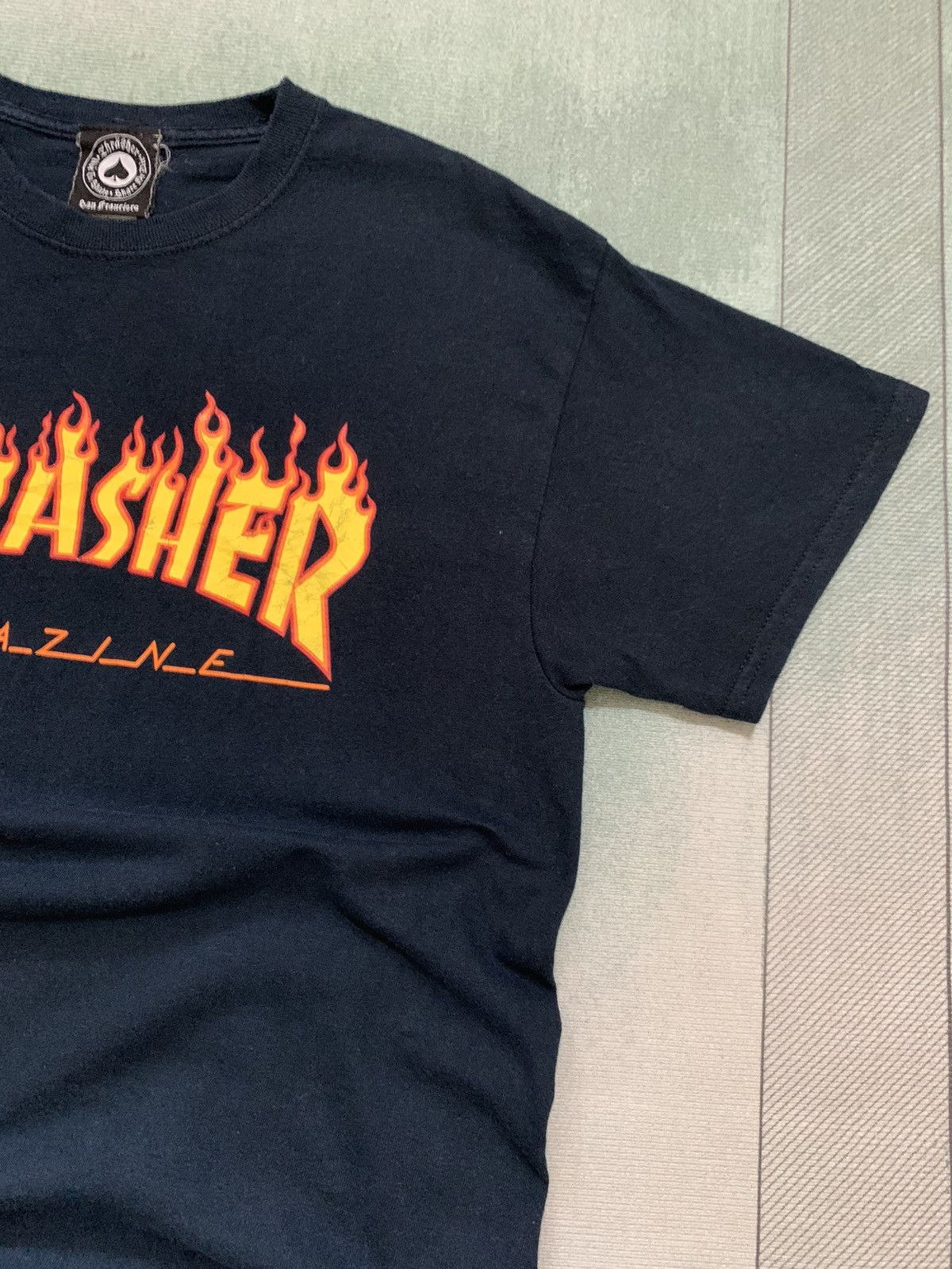 Thrasher Vintage Y2K Flame Thrasher MAGAZINE T shirt Size US M / EU 48-50 / 2 - 3 Thumbnail