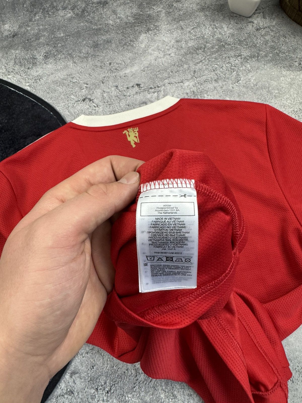 Adidas MANCHESTER UNITED 2021-2022 HOME FOOTBALL JERSEY ADIDAS Size US S / EU 44-46 / 1 - 22 Thumbnail