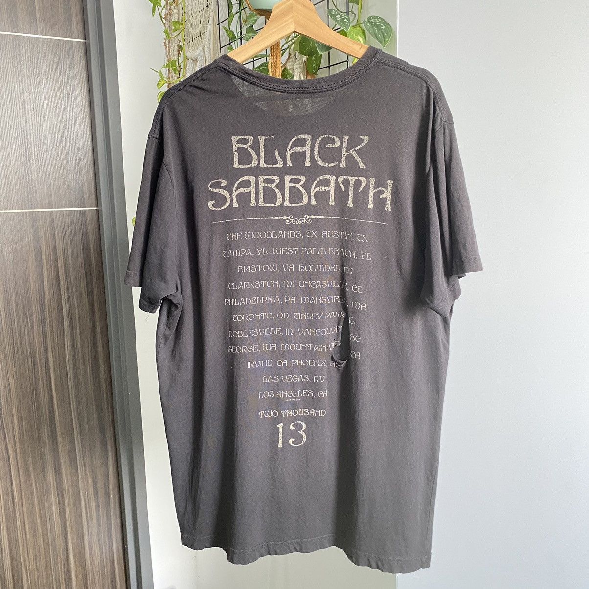 Black Sabbath Thrashed Faded Vintage Black Sabbath Band ERD GRUNGE GRAIL T Size US XL / EU 56 / 4 - 5 Thumbnail