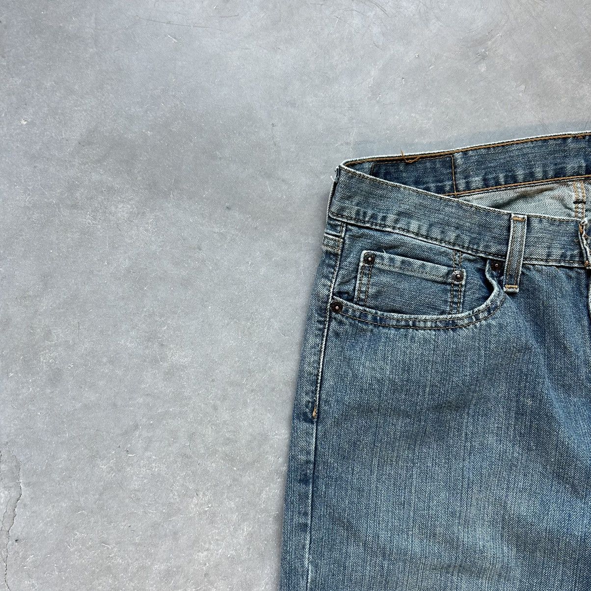 Levi's × Vintage Vintage Y2K Essential Levi 559 Straight Leg Skater Denim 33 Size US 33 - 9 Thumbnail