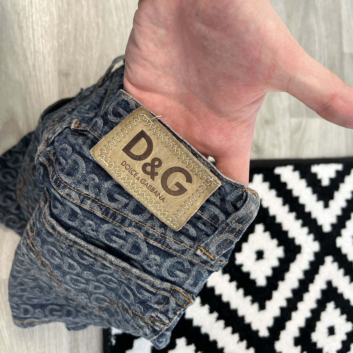 Dolce & Gabbana VINTAGE DOLCE & GABBANA MONOGRAM DG SHORTS SIZE 29 Size 29" - 7 Thumbnail