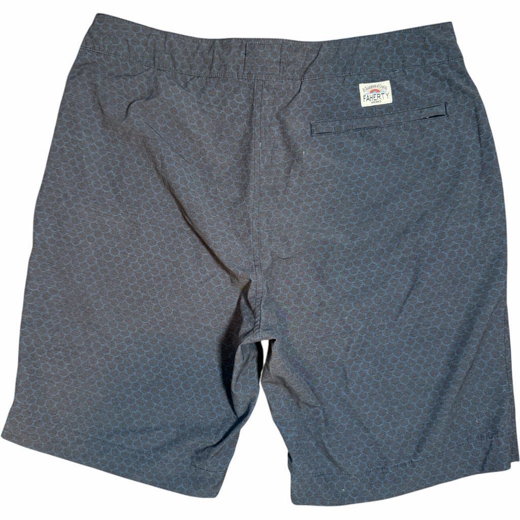Faherty Faherty All Day Shorts Mens Size 33 9" Inseam Patterned Blue Size US 33 - 2 Thumbnail
