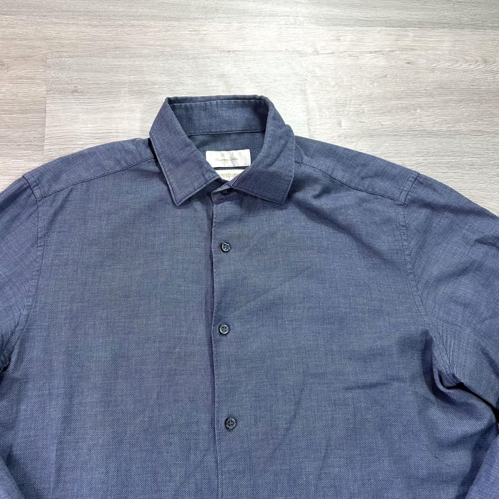 Massimo Dutti Massimo Dutti Shirt Mens M Blue 100% Cotton Long Sleeve Dress Shirt Dress Shirt Mens Medium Blue Solid Textured All Seasons Business Casual Mens Size 40R - 3 Thumbnail