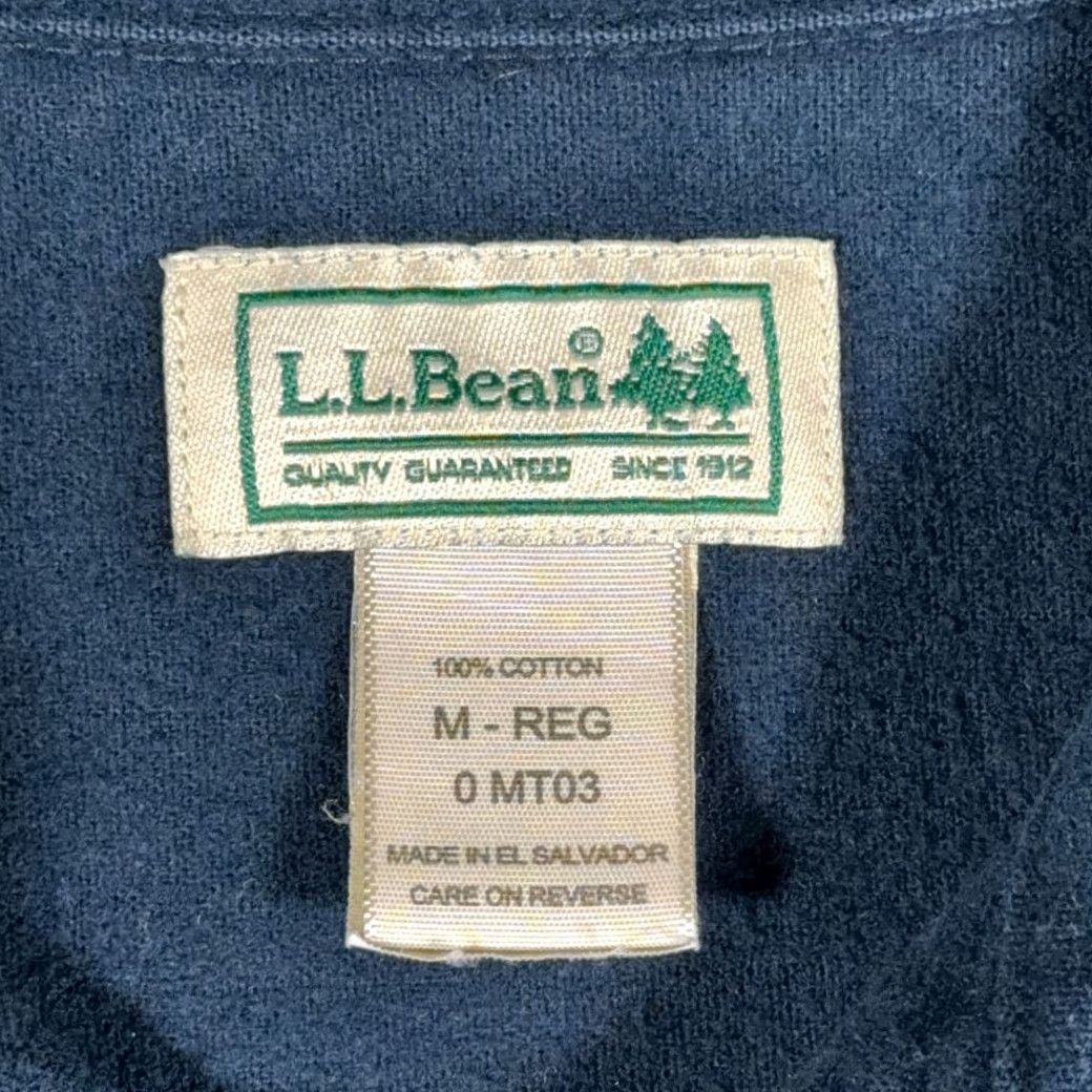 Vintage VINTAGE LL Bean Shirt Mens Blue Chamois Flannel 90s Heritage Button-Up Pocketed 30" Length Medium... Size US M / EU 48-50 / 2 - 4 Thumbnail
