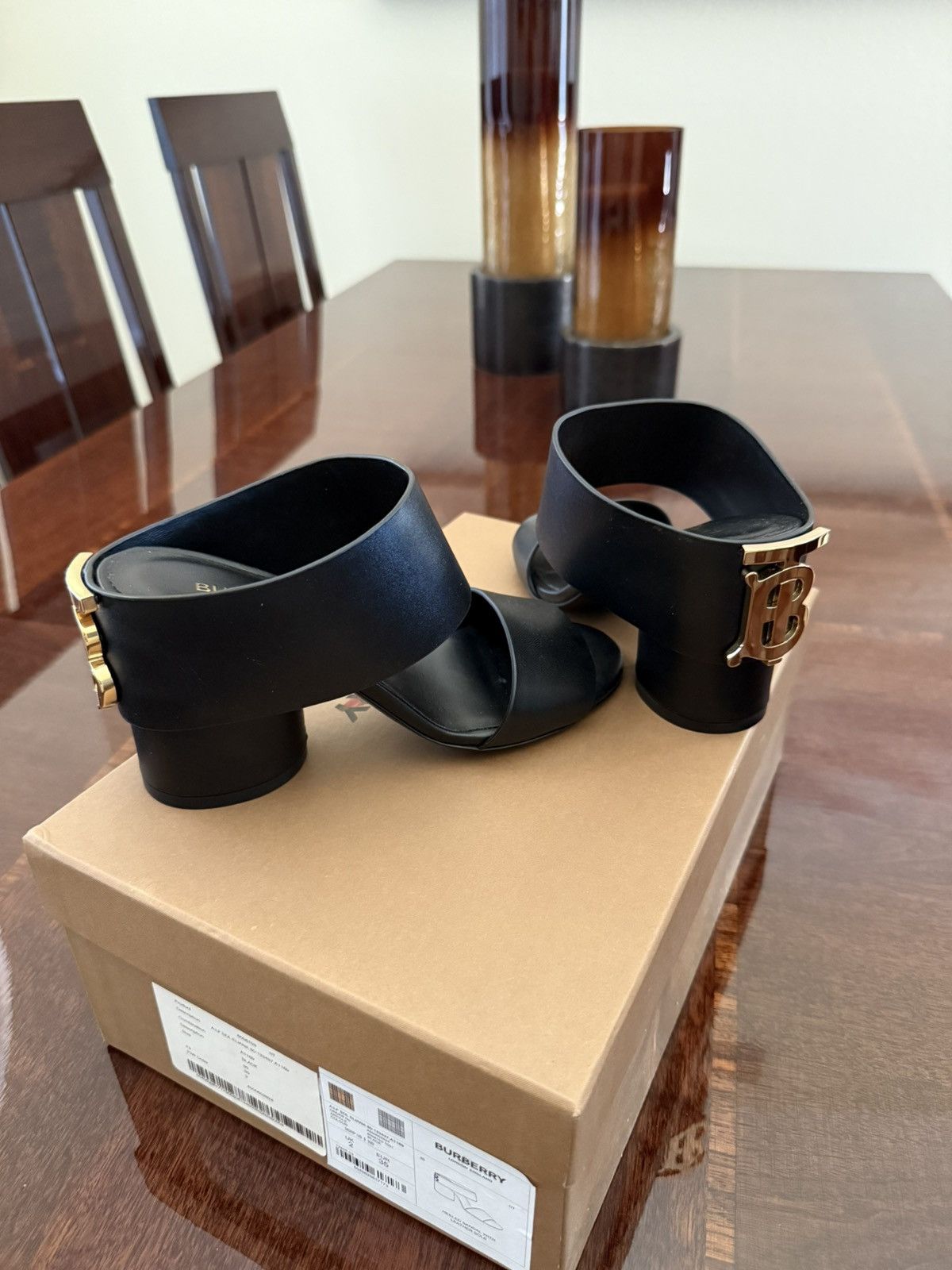 Burberry Burberry TB heels Size US 5 / IT 35 - 1 Thumbnail