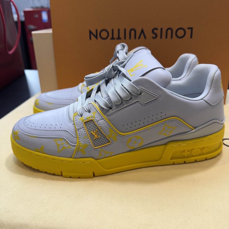 Louis Vuitton Louis Vuitton Trainer Low-Top Sneakers in Gray 0079 Size US 8 / EU 41 - 1 Thumbnail