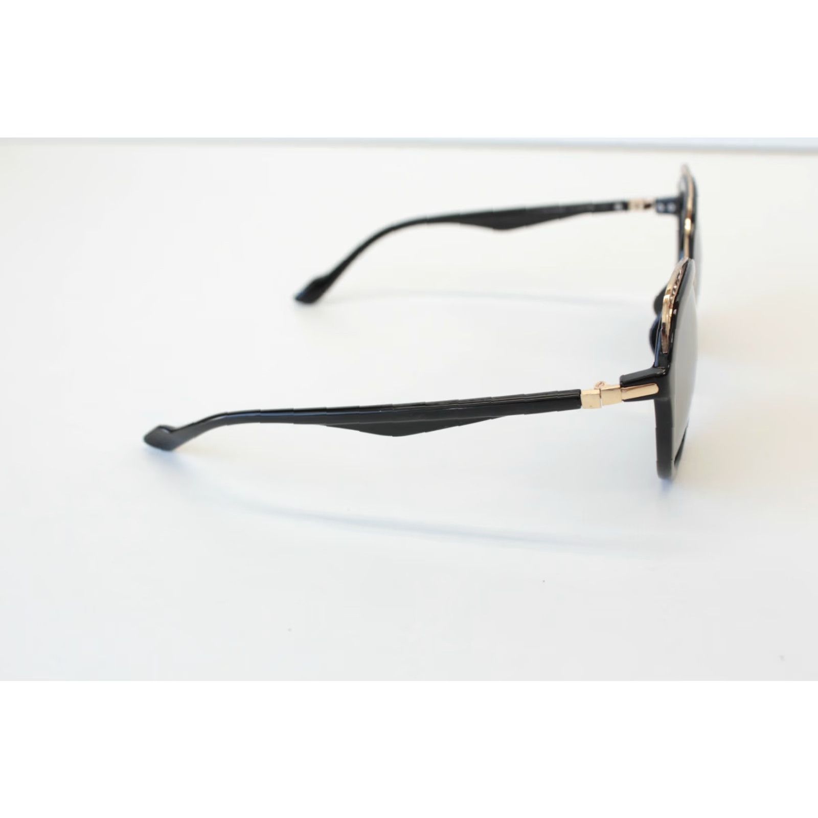 Vintage VINTAGE Cat Eye Sunglasses Women Black Reflective Lens Mirrored FAST SHIPPING Cat Eye Sunglasses Women Black Reflective Lens Mirrors FAST SHIPPING Size ONE SIZE - 5 Thumbnail