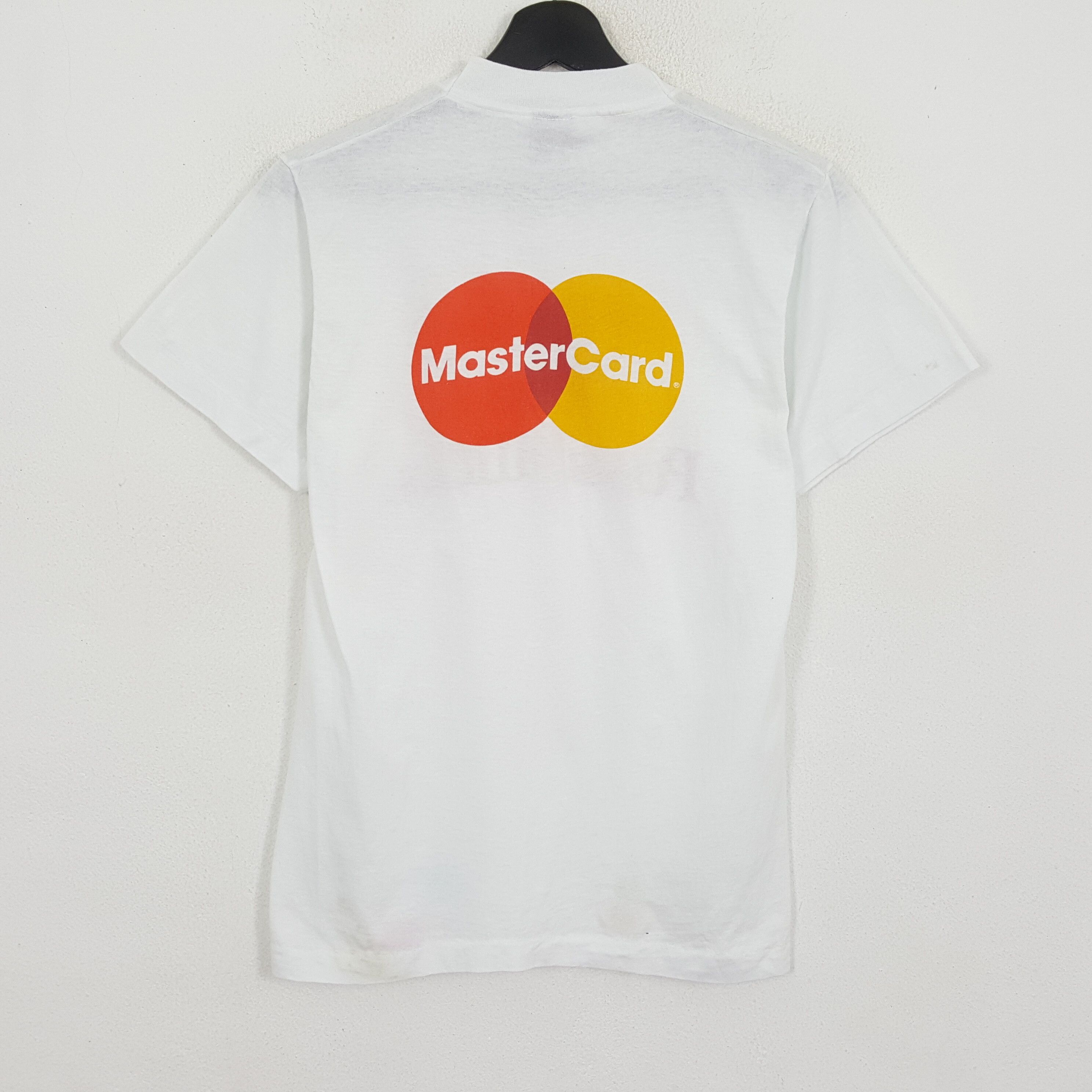 Vintage MASTER CARD Logo Design Vintage Tshirt Size US S / EU 44-46 / 1 - 1 Preview
