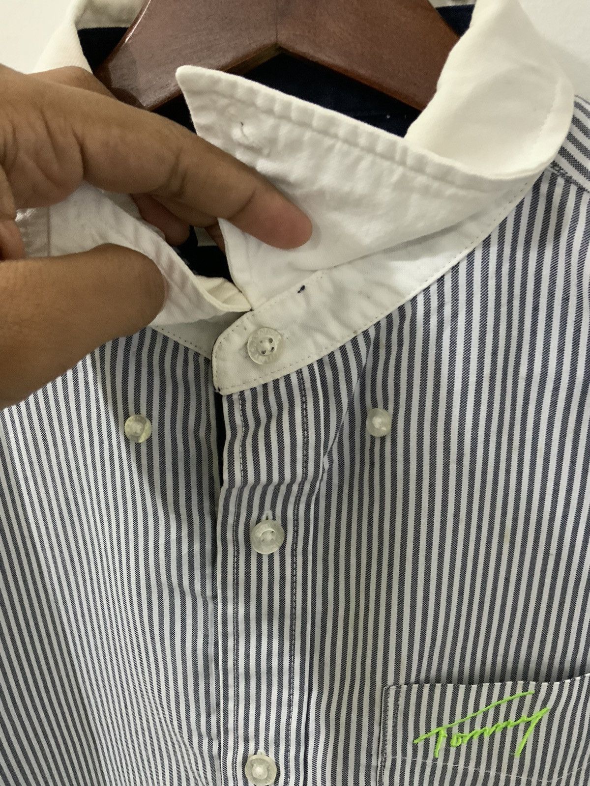 Japanese Brand Tommy Striped Long Sleeve Button Ups Size US L / EU 52-54 / 3 - 10 Thumbnail