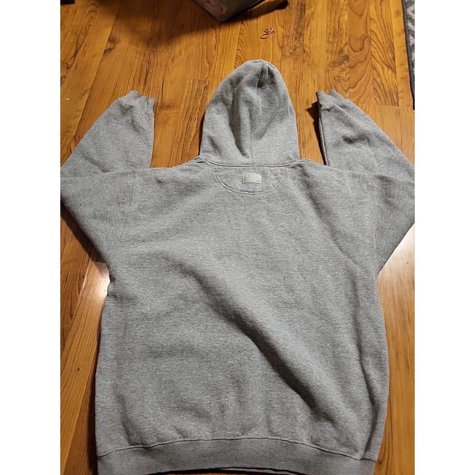 Vintage VINTAGE Oshkosh Alumni Mens L Gear For Sports Gray Hoodie Pullover Cotton/ Poly Knit Logo Pockets Hooded Size US L / EU 52-54 / 3 - 6 Thumbnail