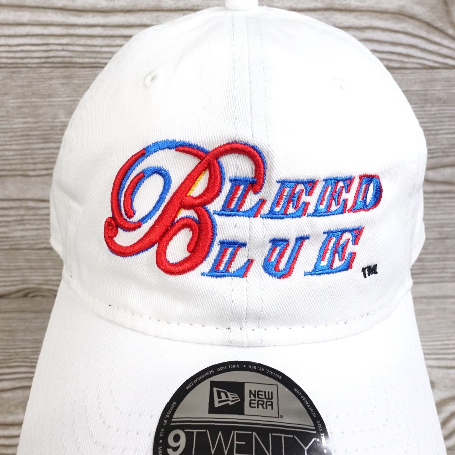 New Era VINTAGE New Era Baseball Cap - Unisex Adjustable White Strapback Cap 90s Style Size ONE SIZE - 2 Thumbnail
