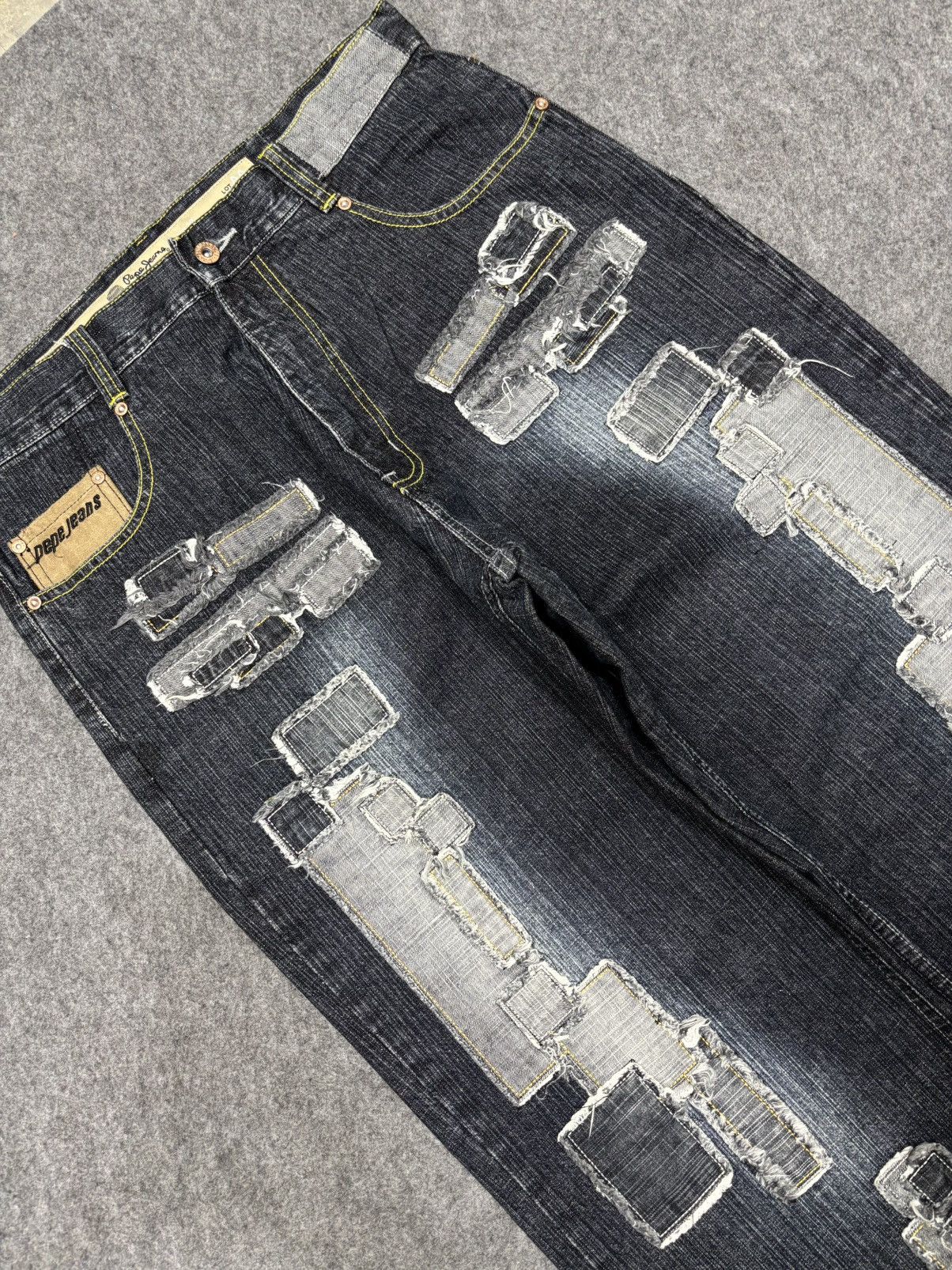 Japanese Brand 💥Baggy Patchwork💥Sick Rapper Pepe Patchwork Denim F687 Size US 35 - 5 Thumbnail