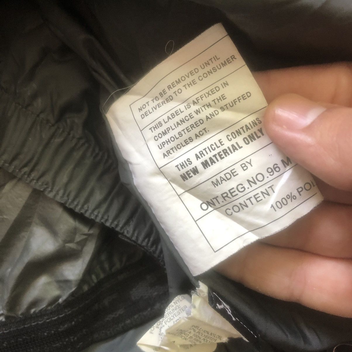 Oakley 2009 Oakley Software snowboard / ski insulated jacket Grey L Size US L / EU 52-54 / 3 - 13 Thumbnail