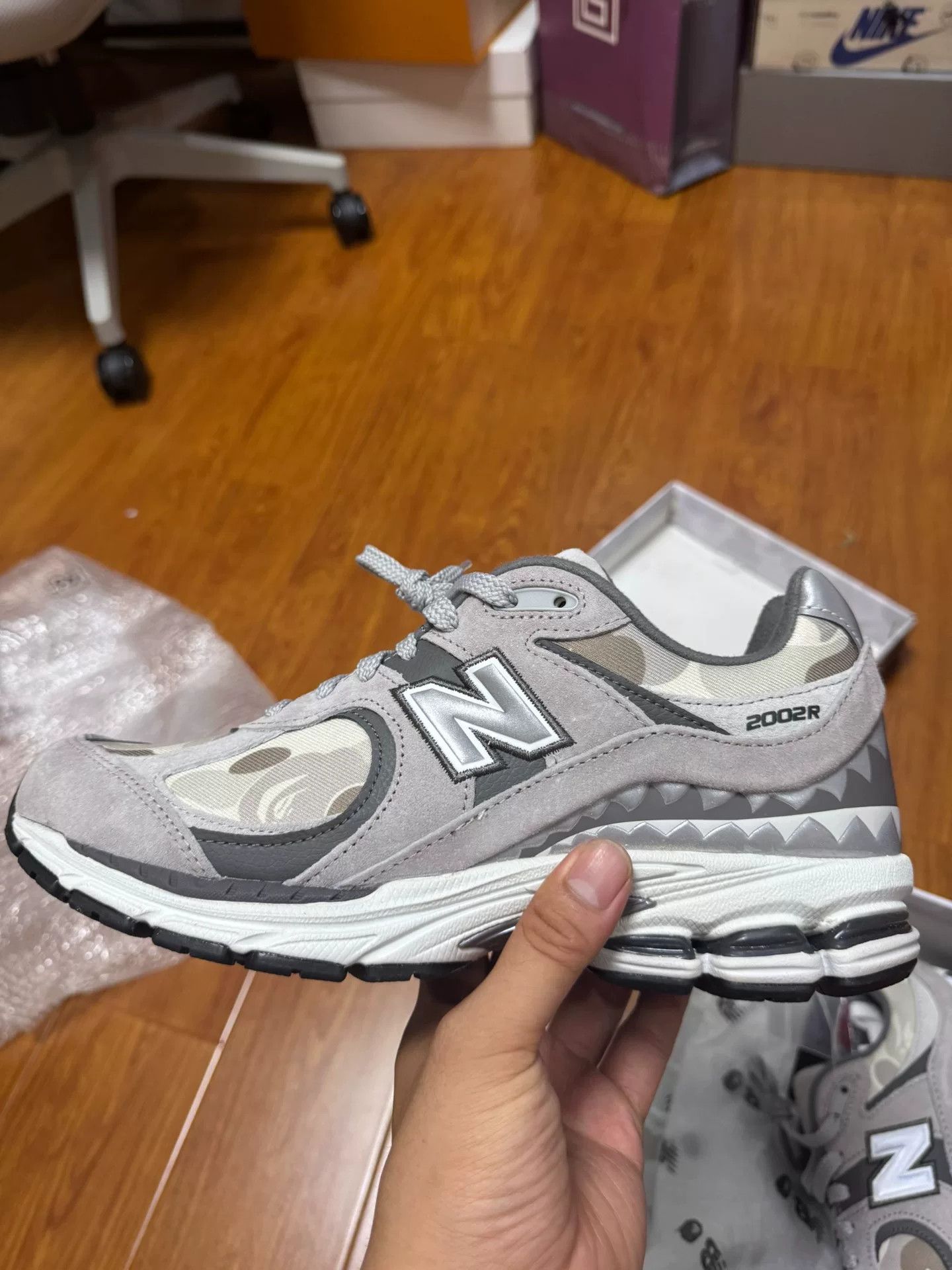 New Balance New Balance Collab Gray Lowtop Sneakers 42 Men Size US 9 / EU 42 - 1 Thumbnail
