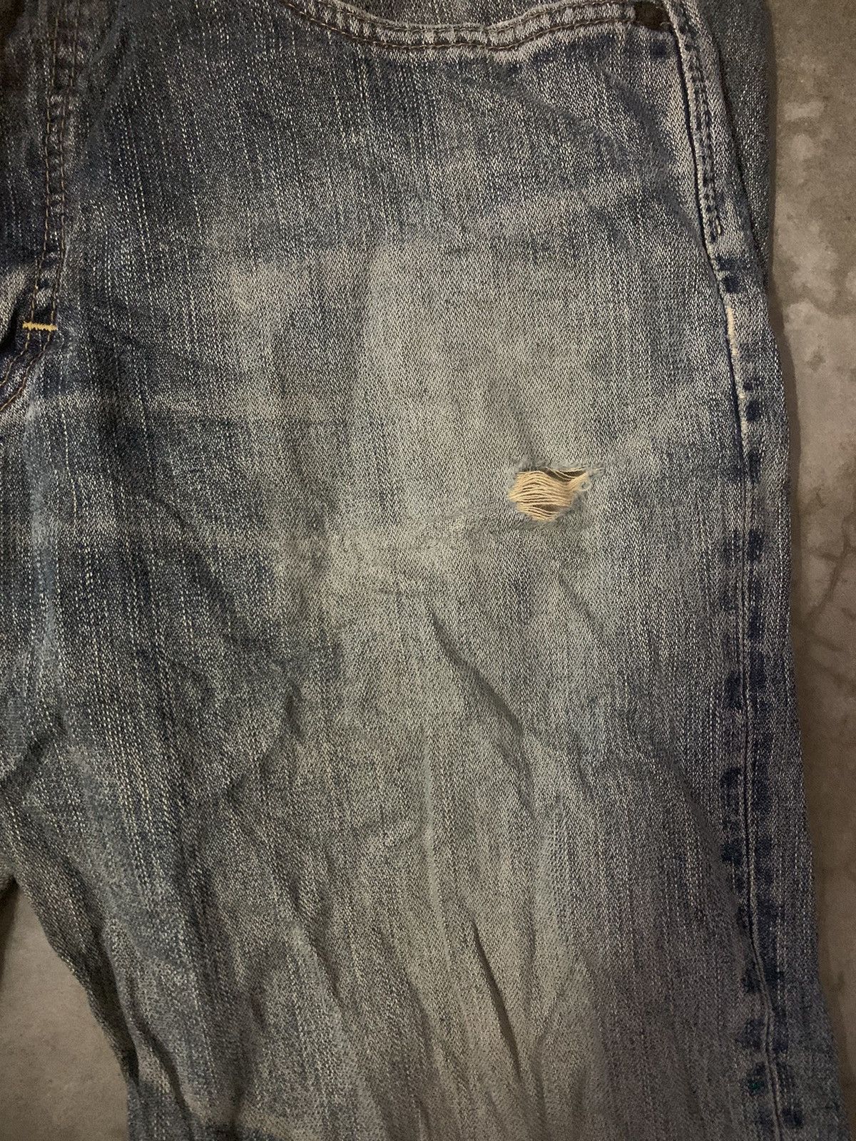 Wrangler Wrangler Distressed Flare Denim Jeans Size US 33 - 3 Thumbnail