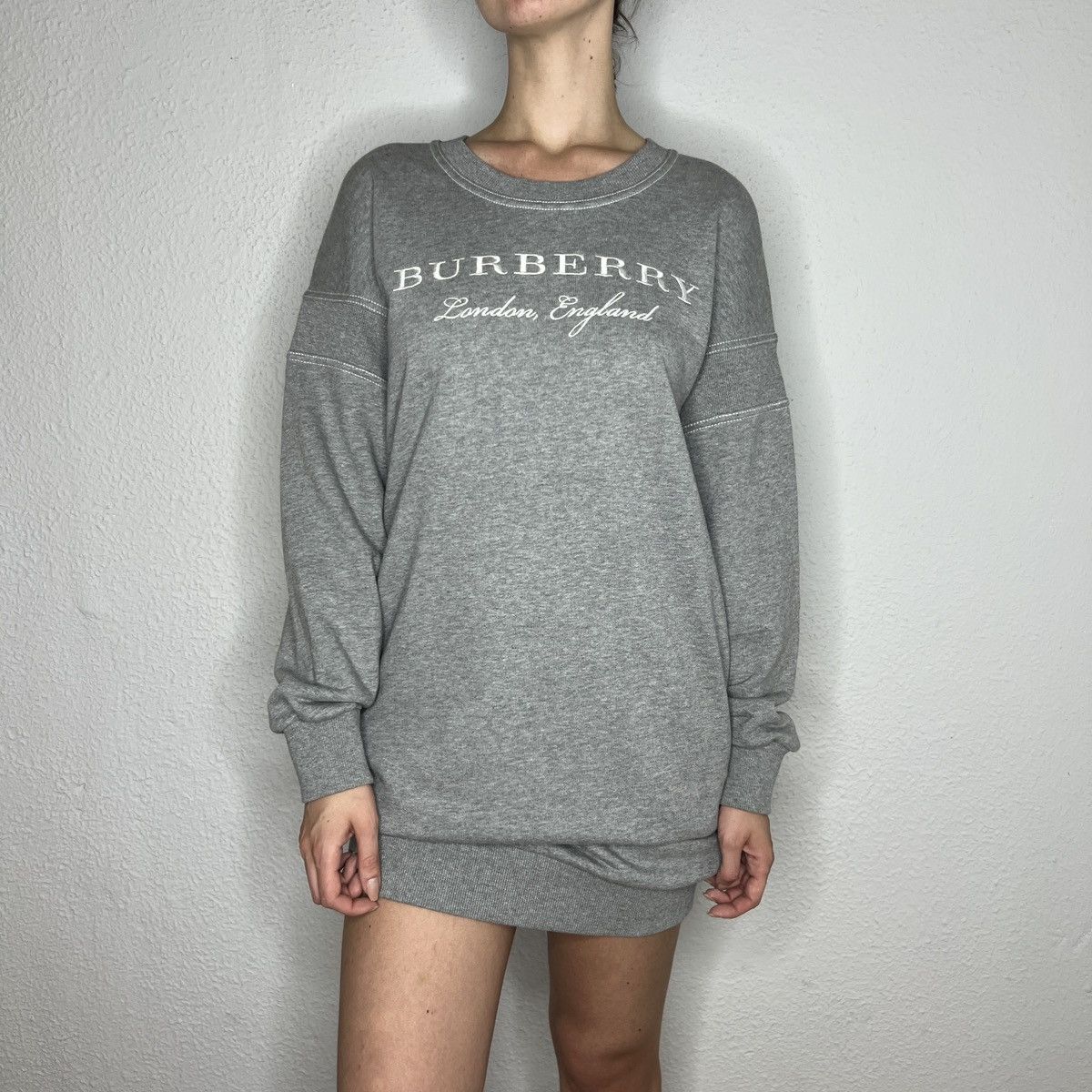 Burberry × Designer Burberry Long Sweatshirt Dress Grey Big Spellout Logo Size S / US 4 / IT 40 - 2 Thumbnail