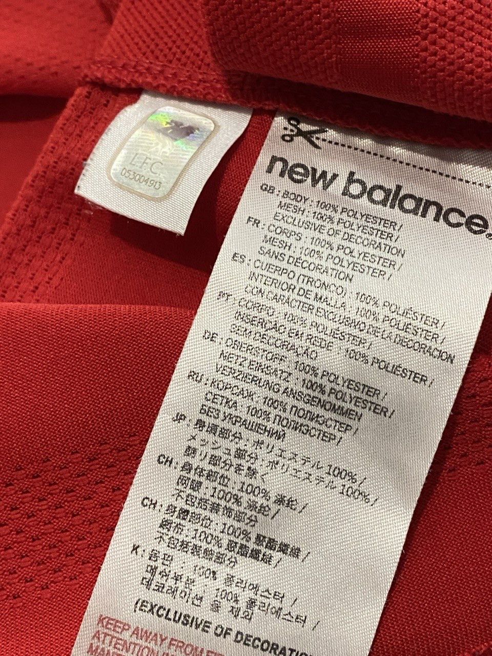 New Balance New Balance Liverpool FC 2016/17 Home Football Shirt Jersey Size US M / EU 48-50 / 2 - 17 Thumbnail