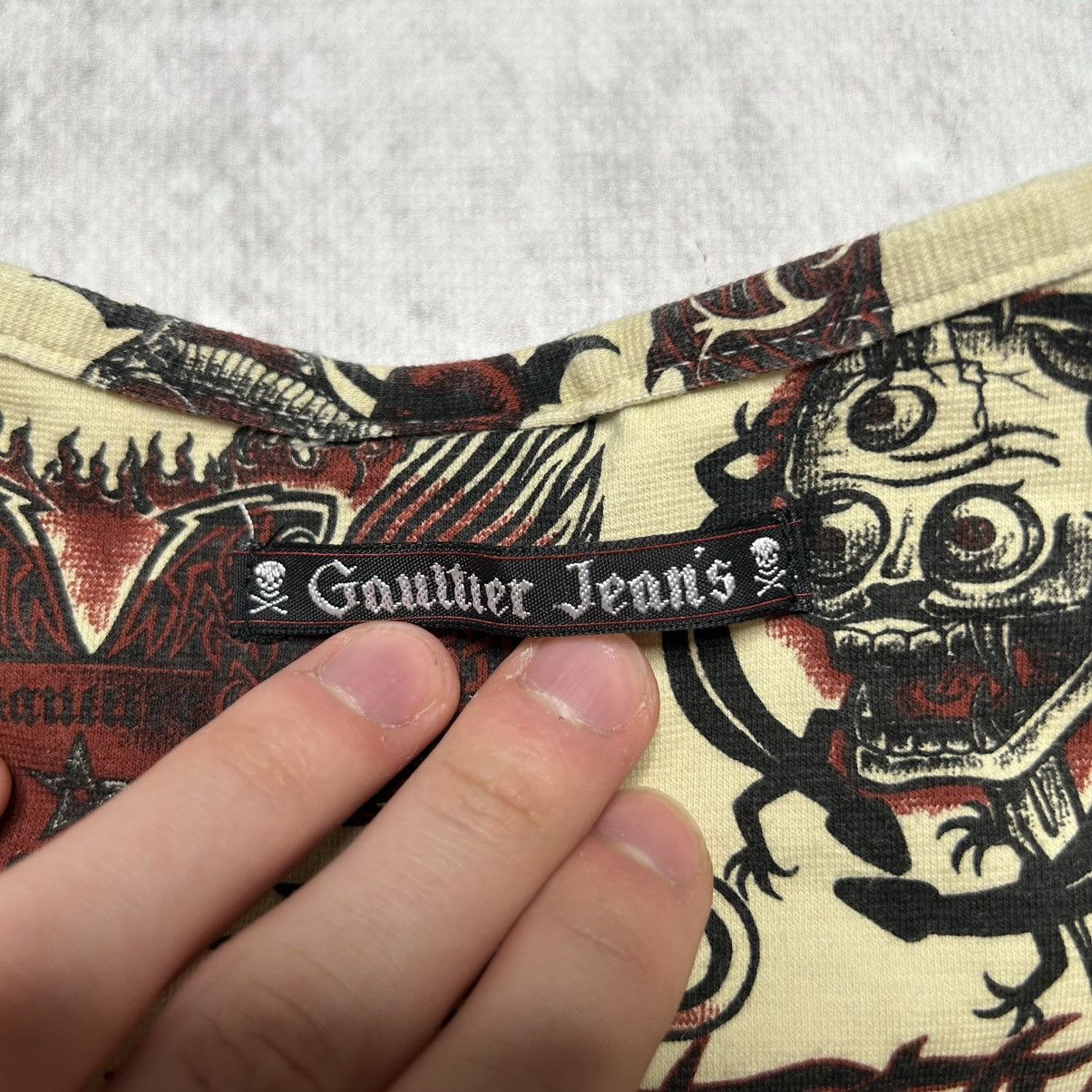 Jean Paul Gaultier Jean paul gaultier 90s vintage dragons tattoo t shirt Size US M / EU 48-50 / 2 - 6 Thumbnail