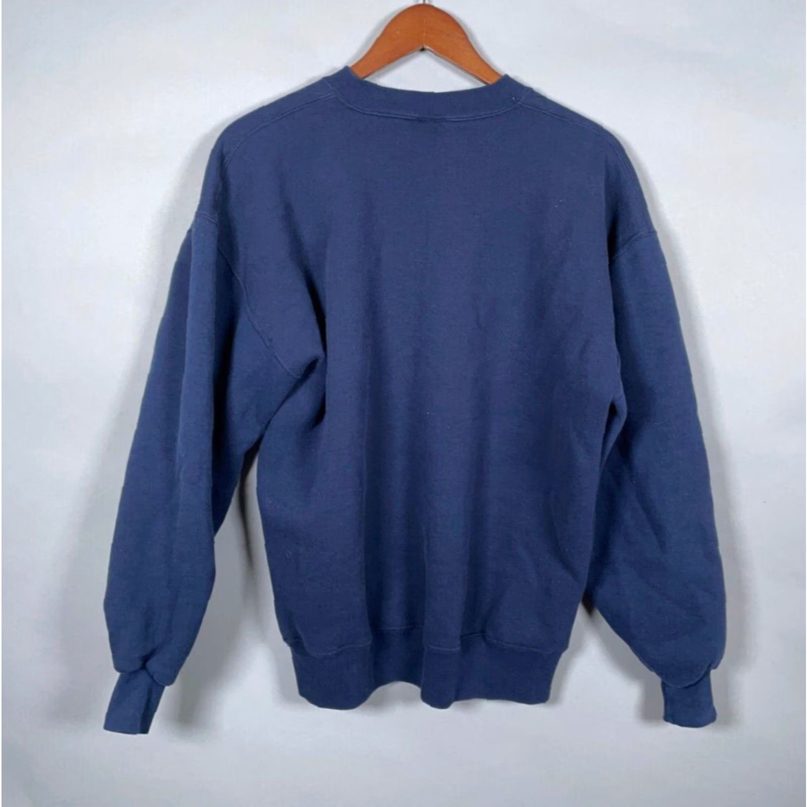 Russell Athletic VINTAGE Russell Athletic Sweatshirt Adult XL Dark Blue 50/50 Cotton Polyester USA Made Crew Neck Pullover Long Sleeve Mens 90s Retro Size US XL / EU 56 / 4 - 2 Thumbnail