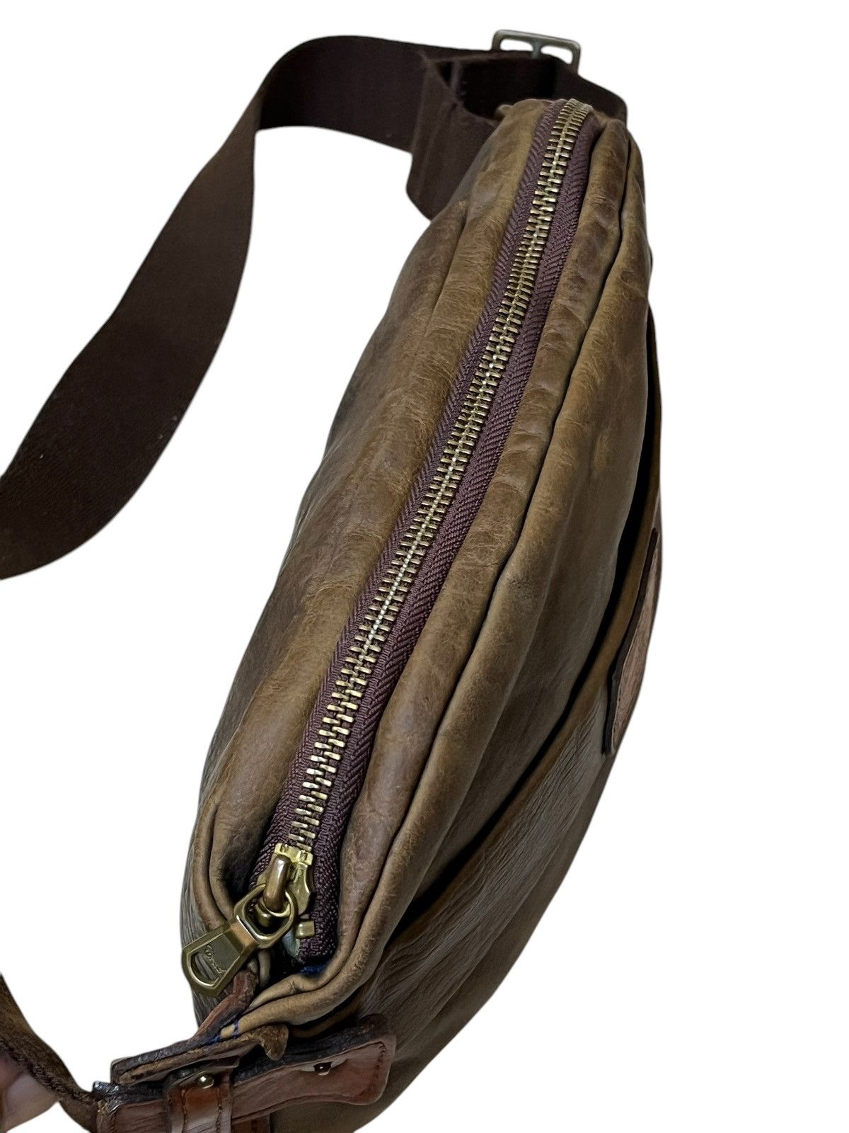 Genuine Leather VINTAGE CREED JAPAN PATINA LEATHER CHEST BAG Size ONE SIZE - 4 Thumbnail