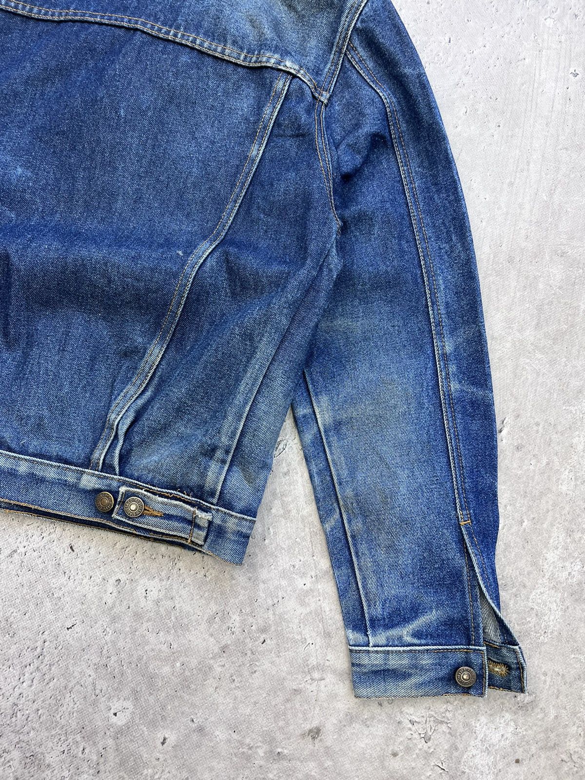 Levi's × Vintage Vintage 80's Levi's Trucker Jacket Lot 70507 USA Button 523 Size US M / EU 48-50 / 2 - 8 Thumbnail