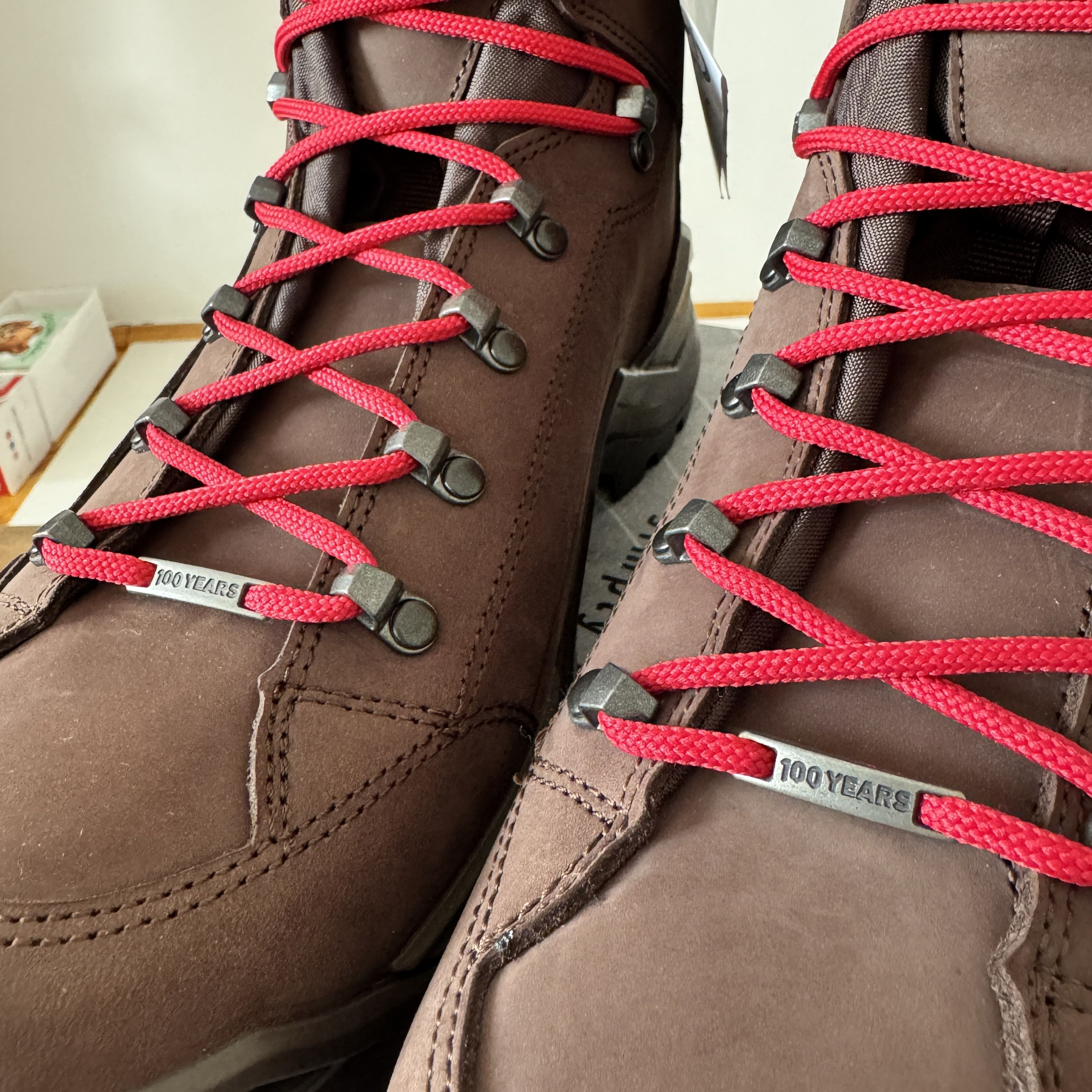 LOWA LOWA Renegade 100 Years GTX Mid Mens Trekking Boots 43.5 /10 Size US 10 / EU 43 - 9 Thumbnail
