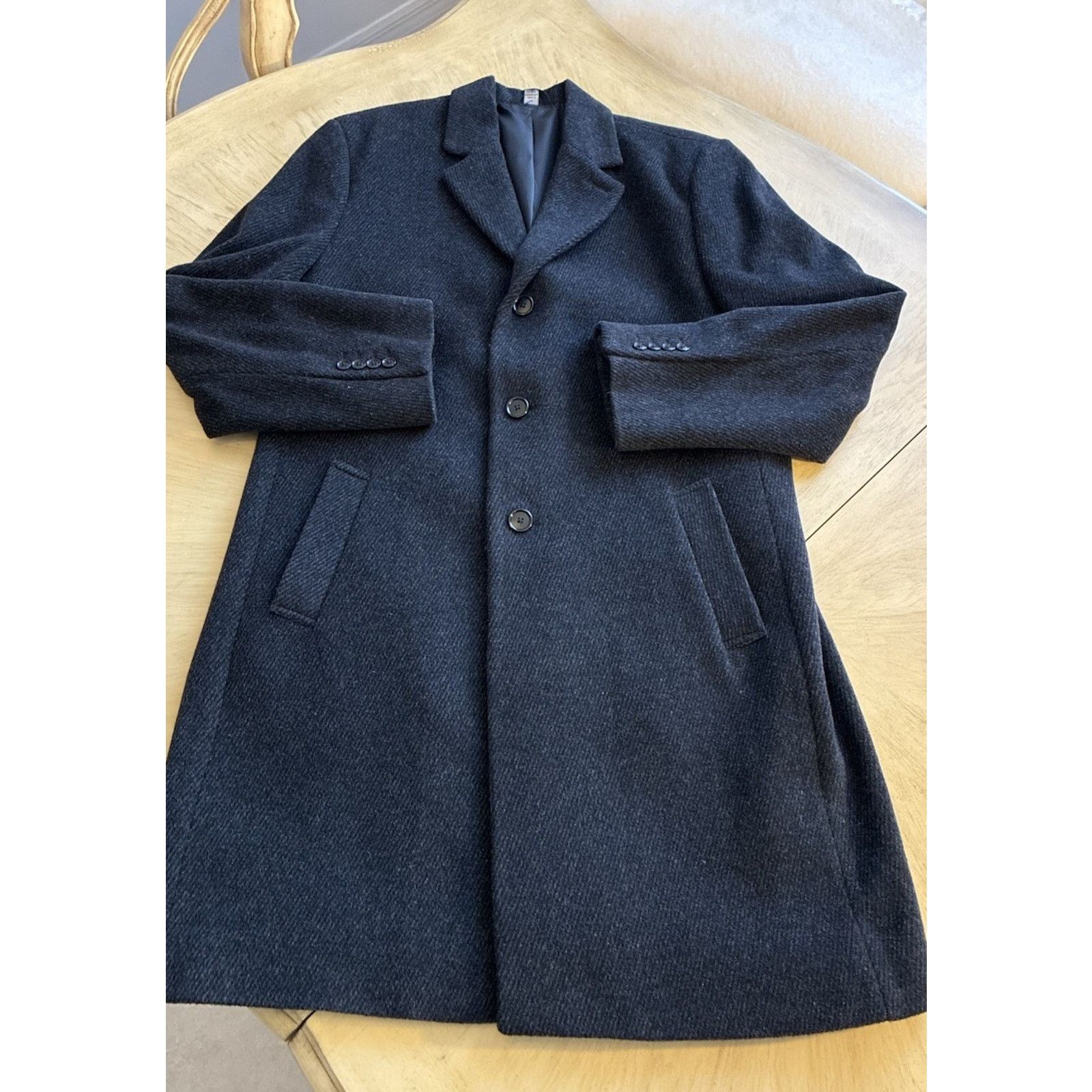 Hickey Freeman Hickey Freeman Gray Herringbone Wool Cashmere Overcoat 42R Size US S / EU 44-46 / 1 - 21 Thumbnail