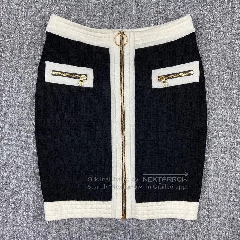 Balmain Balmain Black Knit Bodycon Skirt . Size 35" - 1 Thumbnail