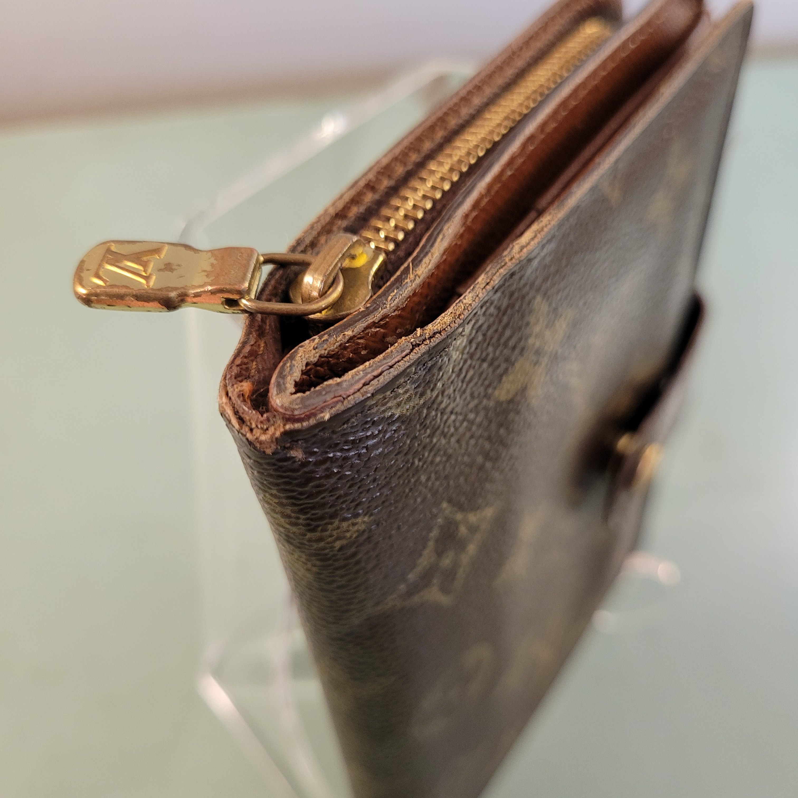 Louis Vuitton Louis Vuitton Monogram Porte Papier Snap Zip Passport Wallet Size ONE SIZE - 6 Thumbnail