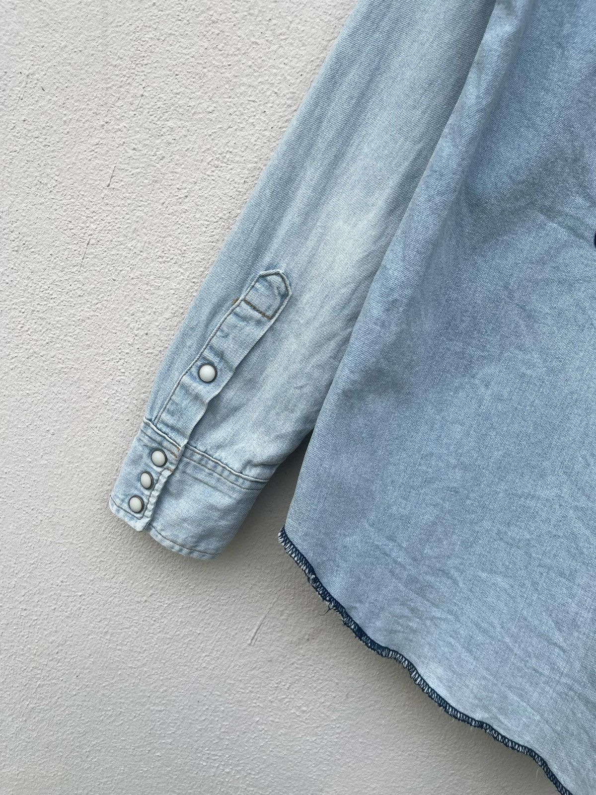 Designer × Japanese Brand × Wacko Maria Wacko Maria Guilty Parties Wash Denim Western Shirt Size US S / EU 44-46 / 1 - 14 Thumbnail