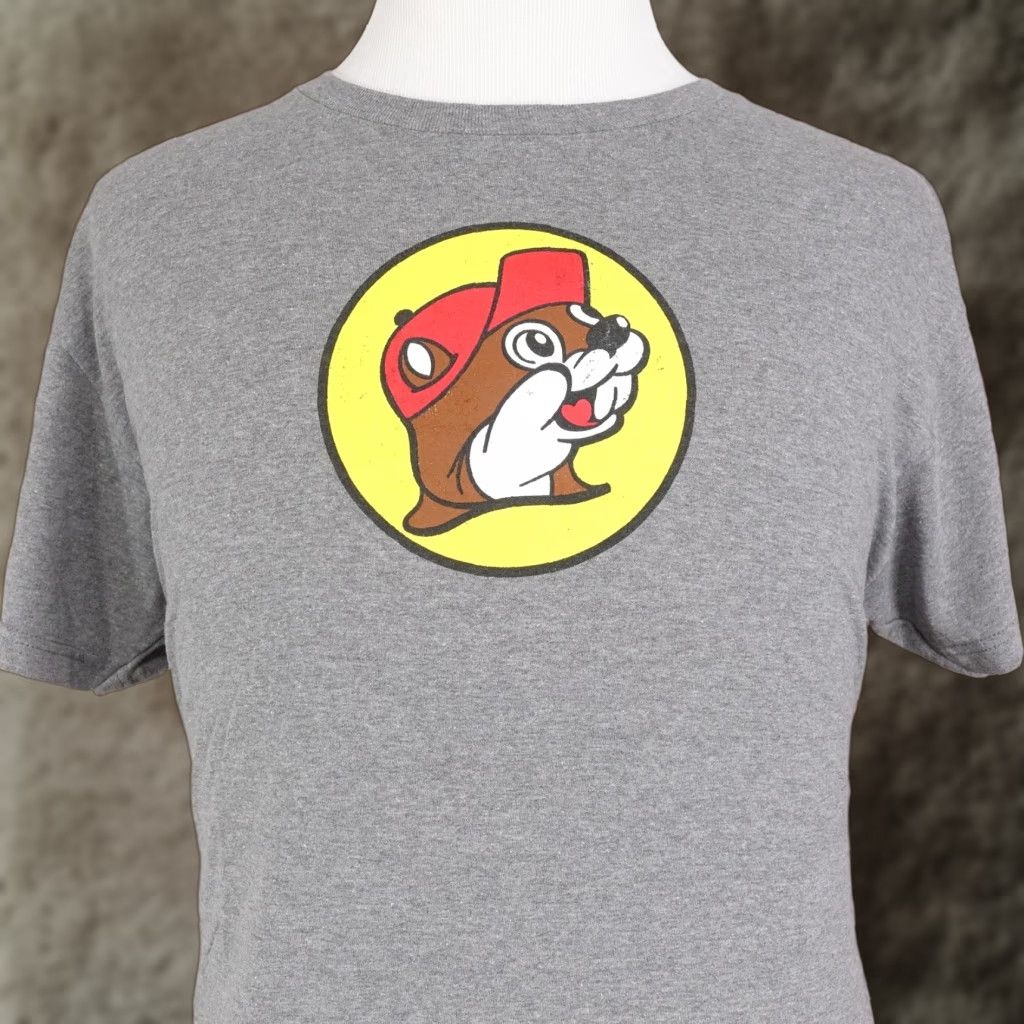 Logo 7 VINTAGE Buc-ee's Shirt Mens Large Gray Graphic Truck Logo 1982 Buc-ee's EST 1982 Mens Short Sleeve Crew Neck Graphic Print Size US L / EU 52-54 / 3 - 1 Thumbnail