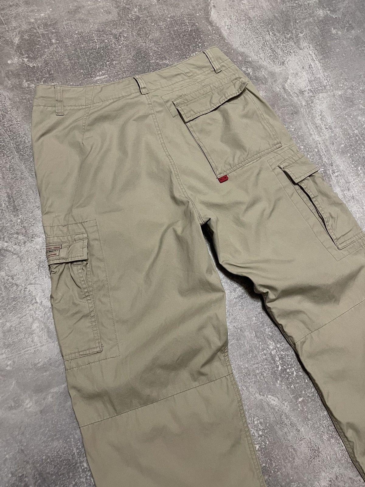 Oakley × Vintage Vintage Oakley Cargo Pants 32 Size US 32 / EU 48 - 16 Thumbnail