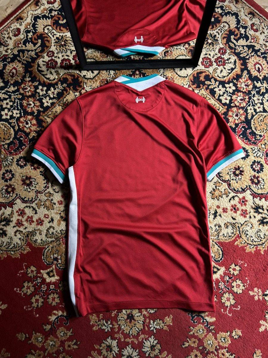 Nike Nike Liverpool 2020/21 home soccer jersey Size US S / EU 44-46 / 1 - 8 Thumbnail