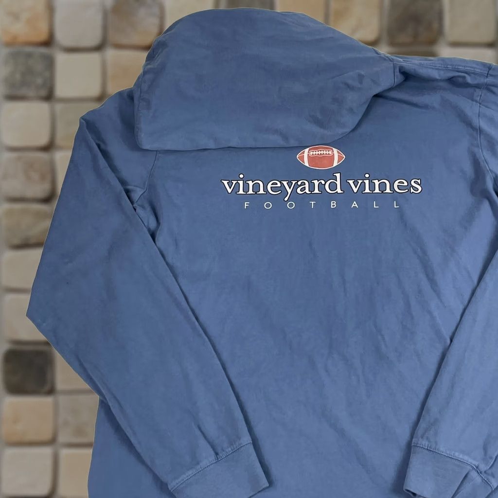 Vineyard Vines Vineyard Vines Shirt Mens Medium Blue Hooded Long Sleeve Activewear Fishing Hiking Football Size US M / EU 48-50 / 2 - 1 Thumbnail