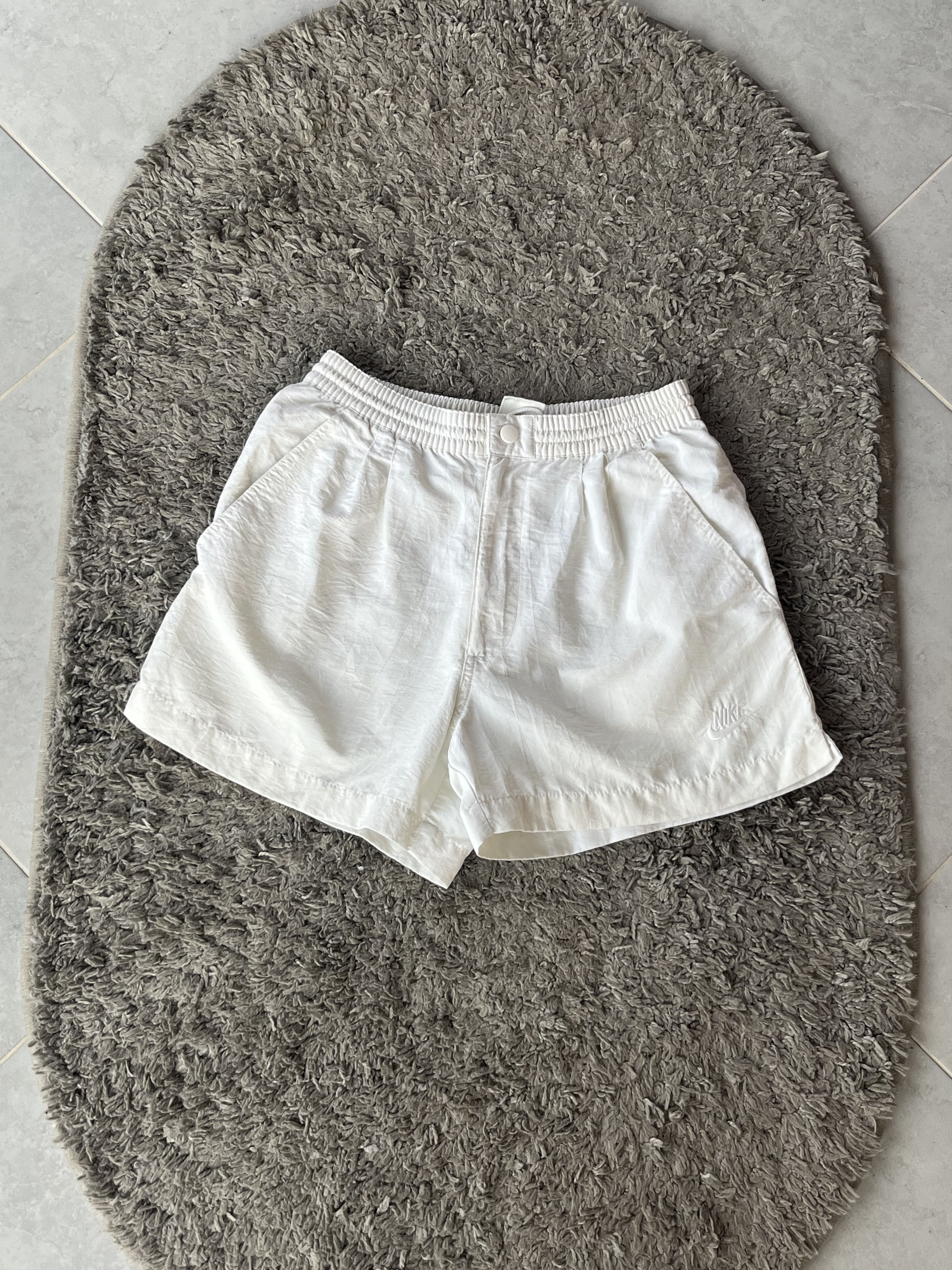 Nike Vintage Shorts Nike CHALLENGE COURT Y2K Style Streetwear Size US 26 / EU 42 - 1 Thumbnail