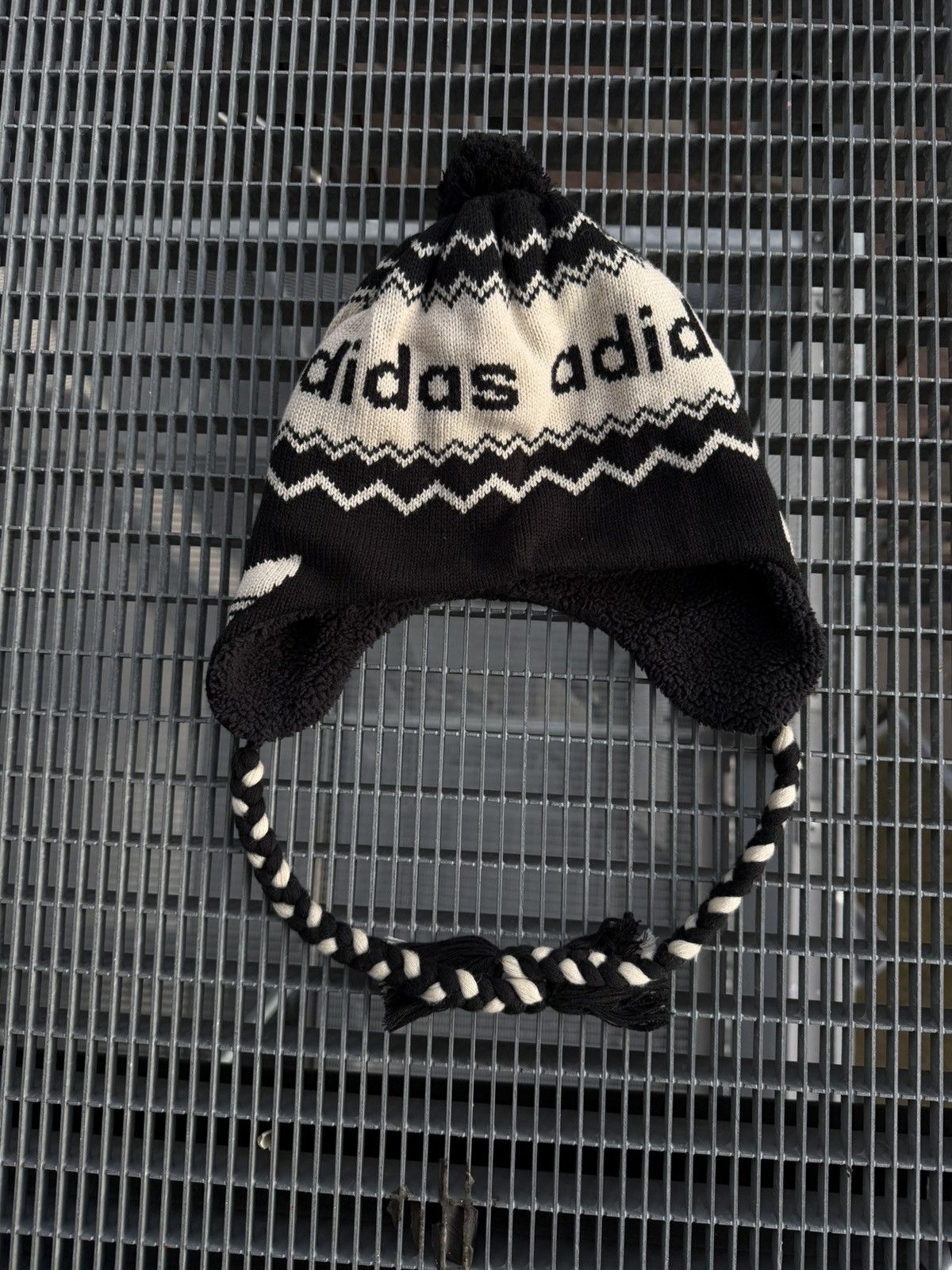Adidas Adidas Y2K Streetwear Hat Size ONE SIZE - 8 Thumbnail