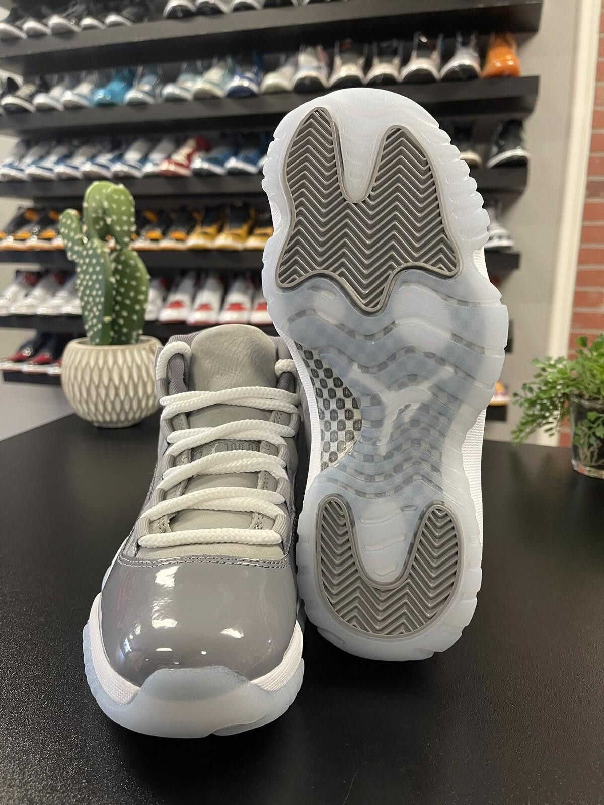 Nike Size 5 - Nike Air Jordan 11 Retro Cool Grey CT8012-005 Size US 5 / EU 37 - 8 Thumbnail
