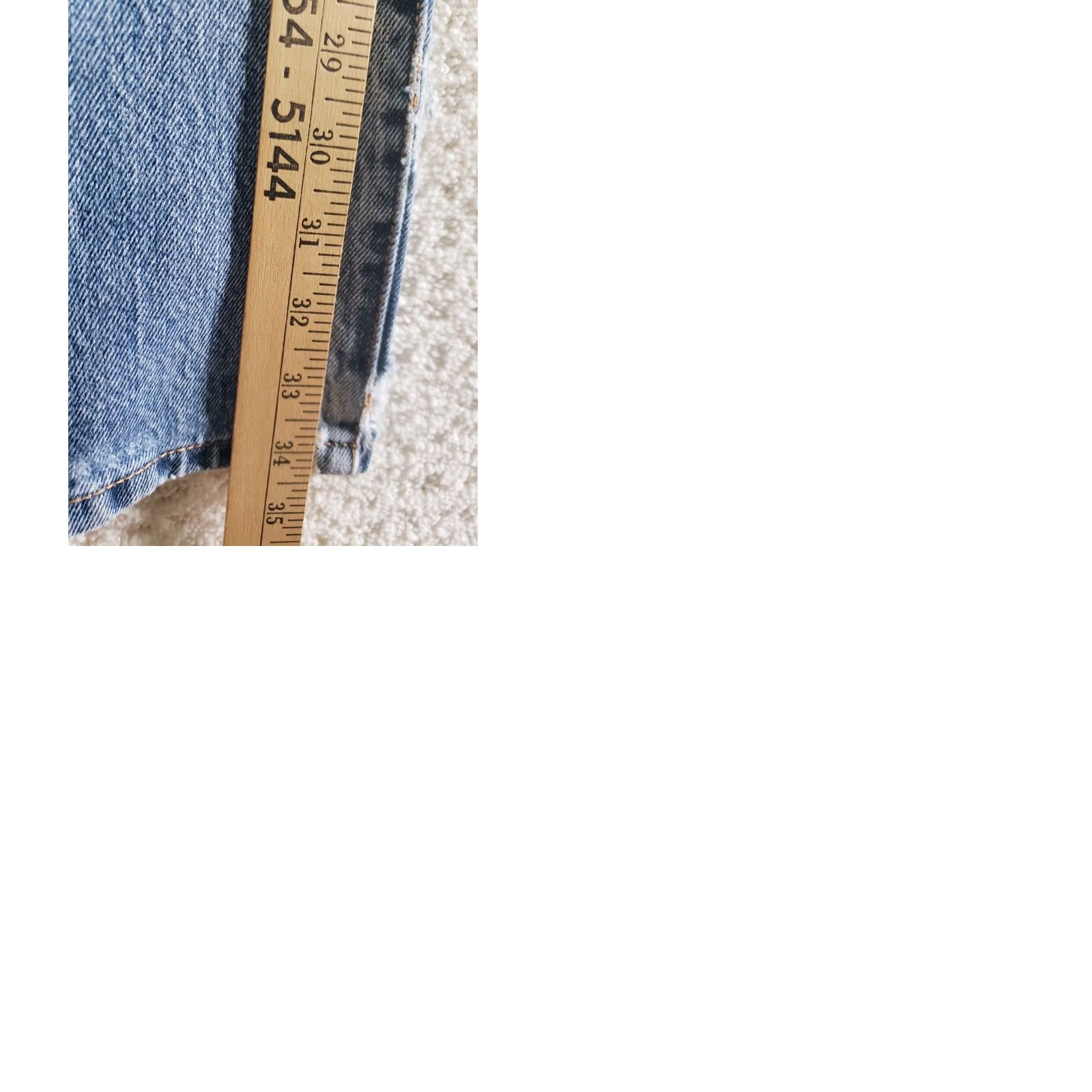 Levi's VINTAGE Levi's 501 Jeans Mens 36 Classic Straight Blue Denim Button Fly 36x34.5* Red Tab Size US 36 / EU 52 - 9 Thumbnail